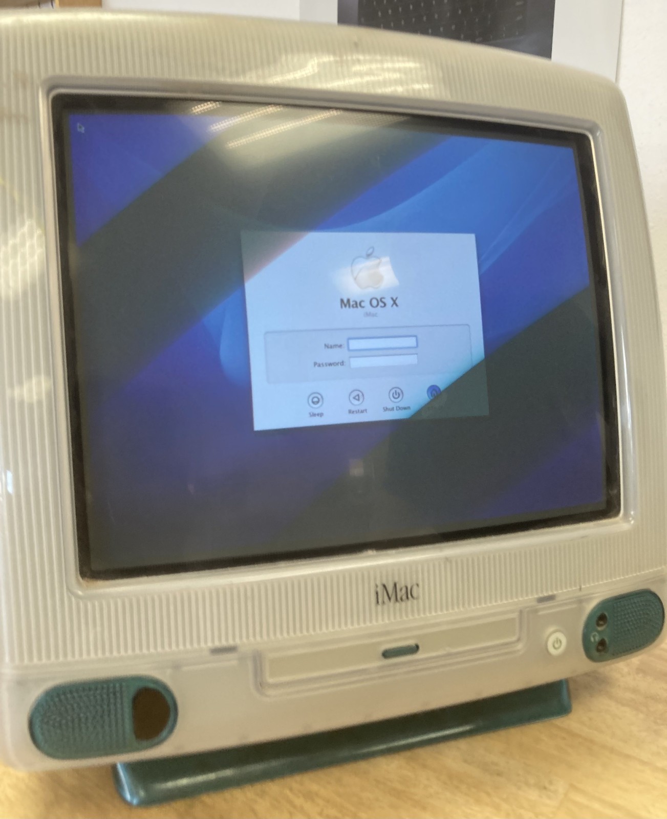 Apple iMac G3 Bondi Blue All-in-One Computer with Original Keyboard and Mouse