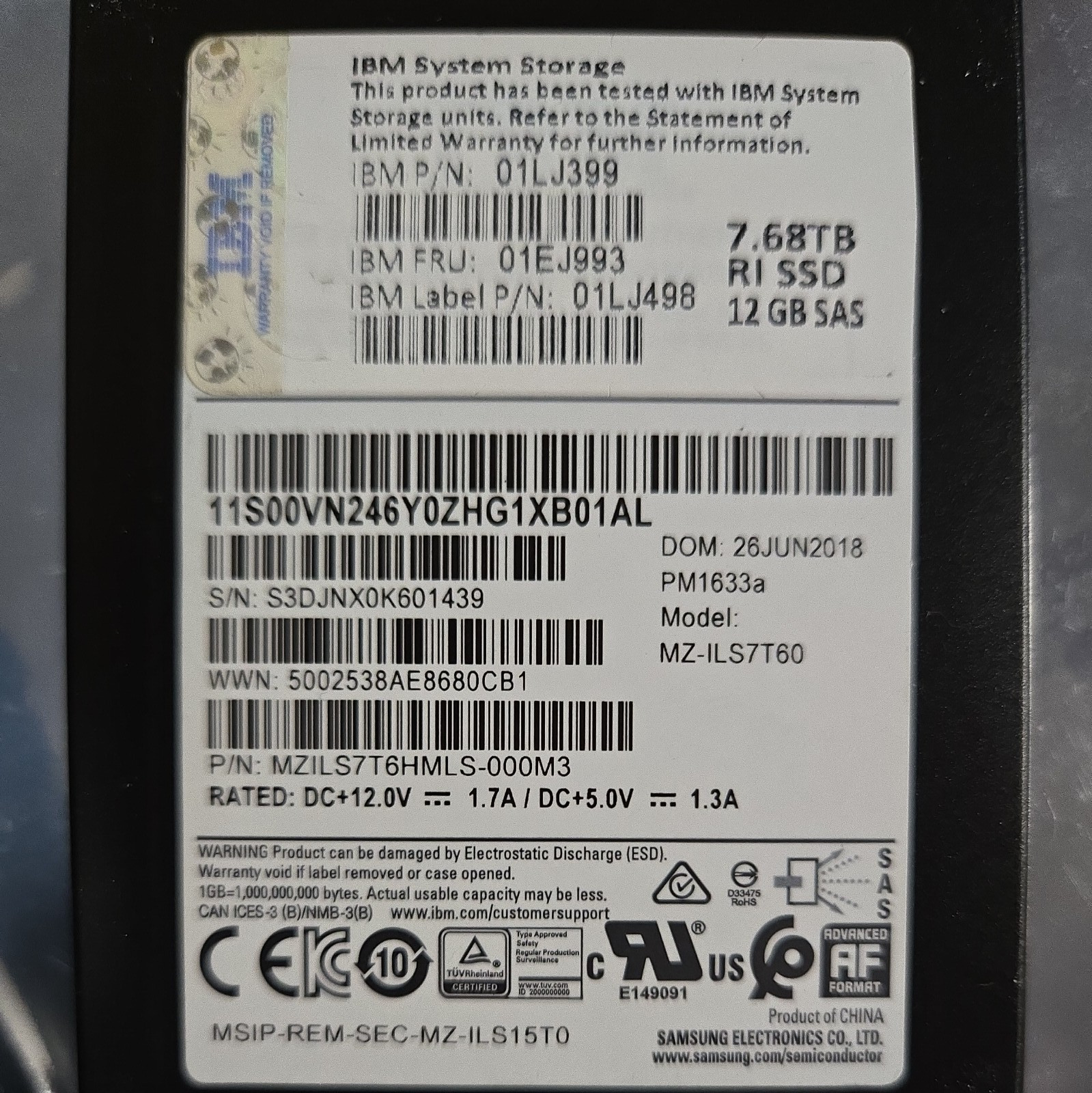 IBM-D051 MZILS7T6HMLS (P/N IBM 01LJ399) Samsung PM1633a 7.68TB SAS SSD 2.5in 99%
