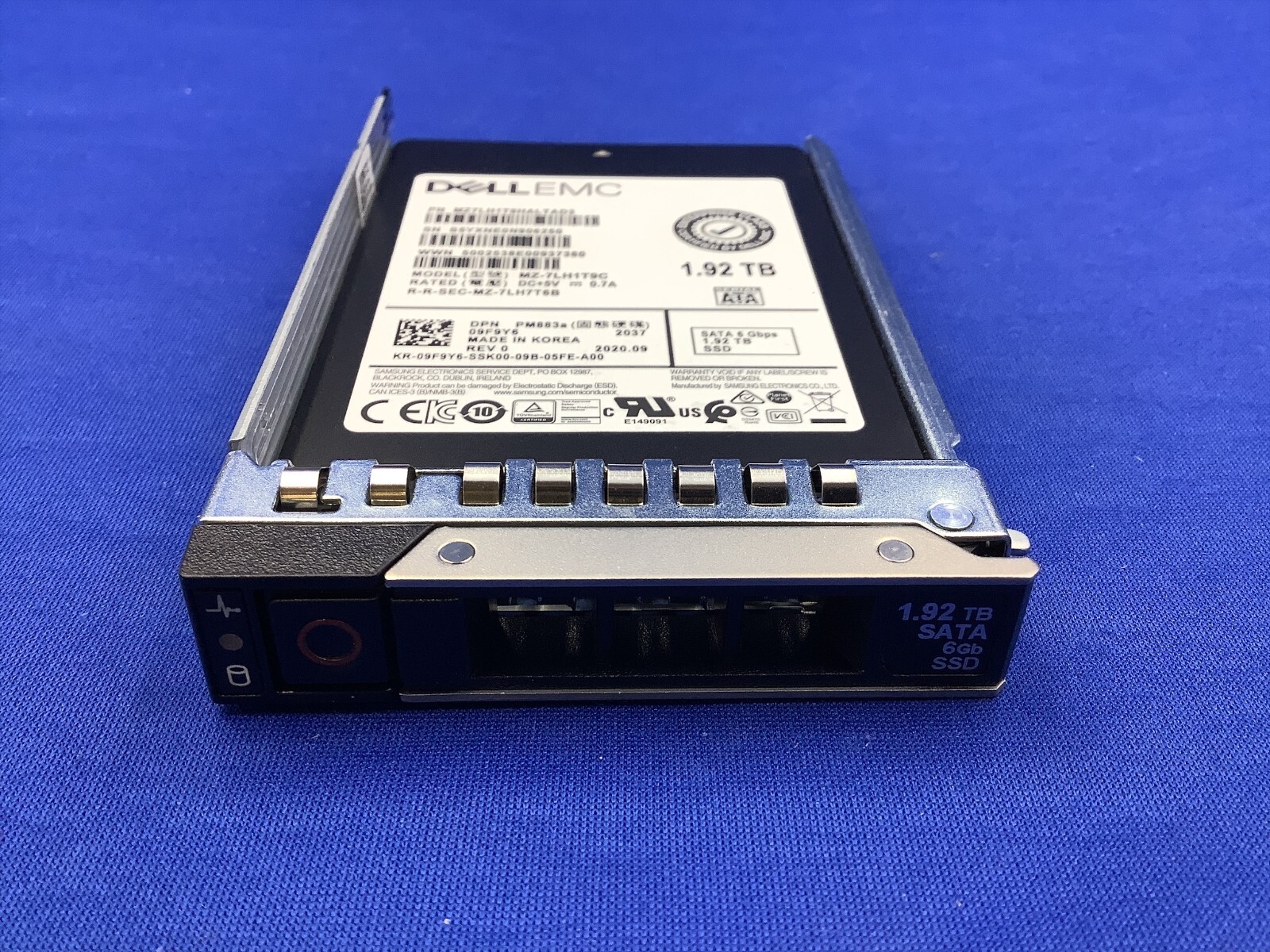 9F9Y6 Dell 1.92TB SATA 6Gbps Read Intensive 2.5'' SSD 09F9Y6 MZ-7LH1T9C