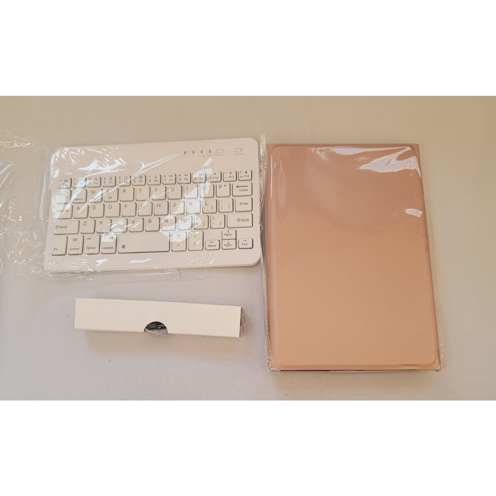 JadeMall Mini Keyboard and Case for Mini 8" x 5"