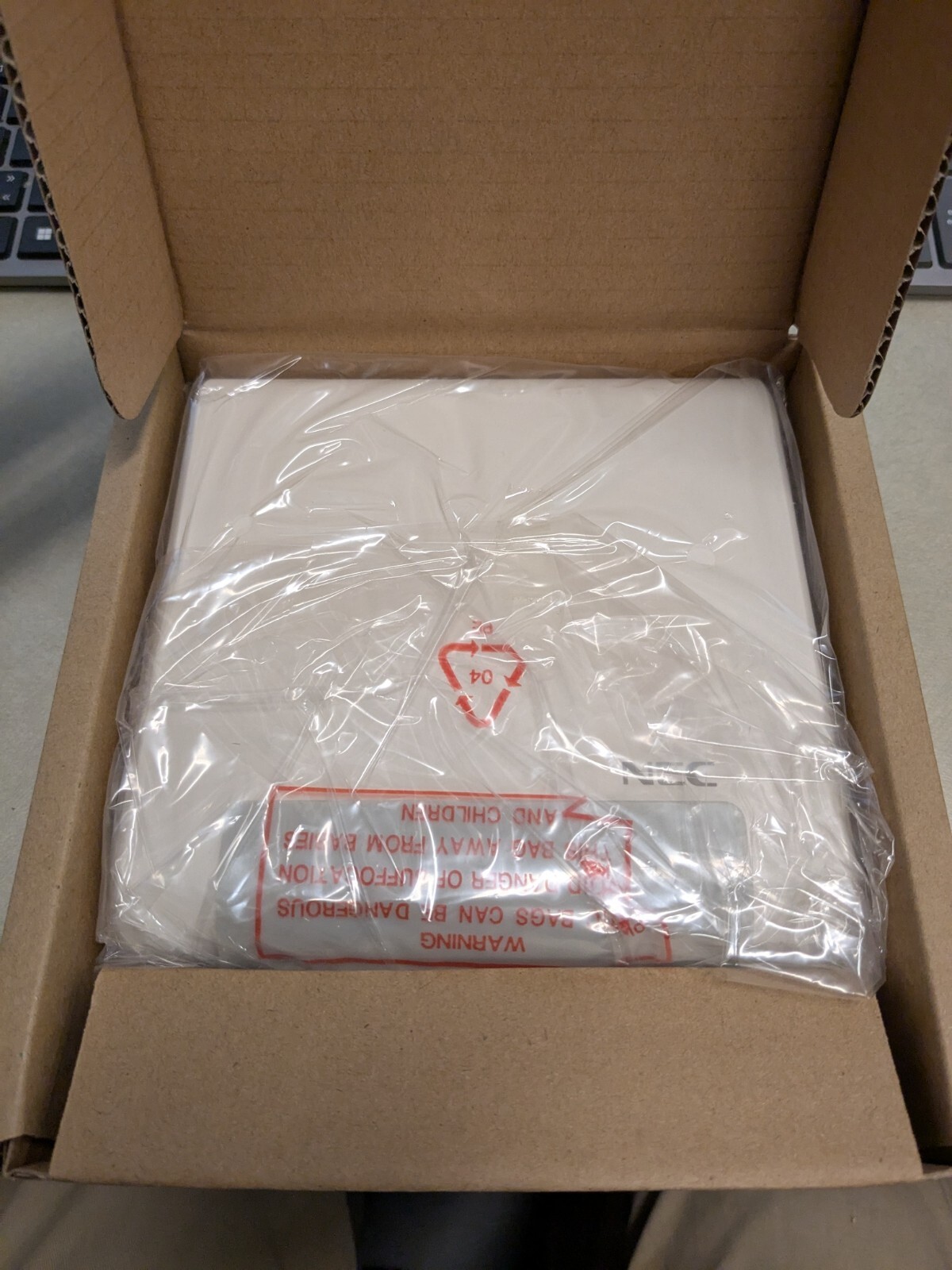 NEC Q24-FR000000135996 AP400s DECT BASE Stations Access Point