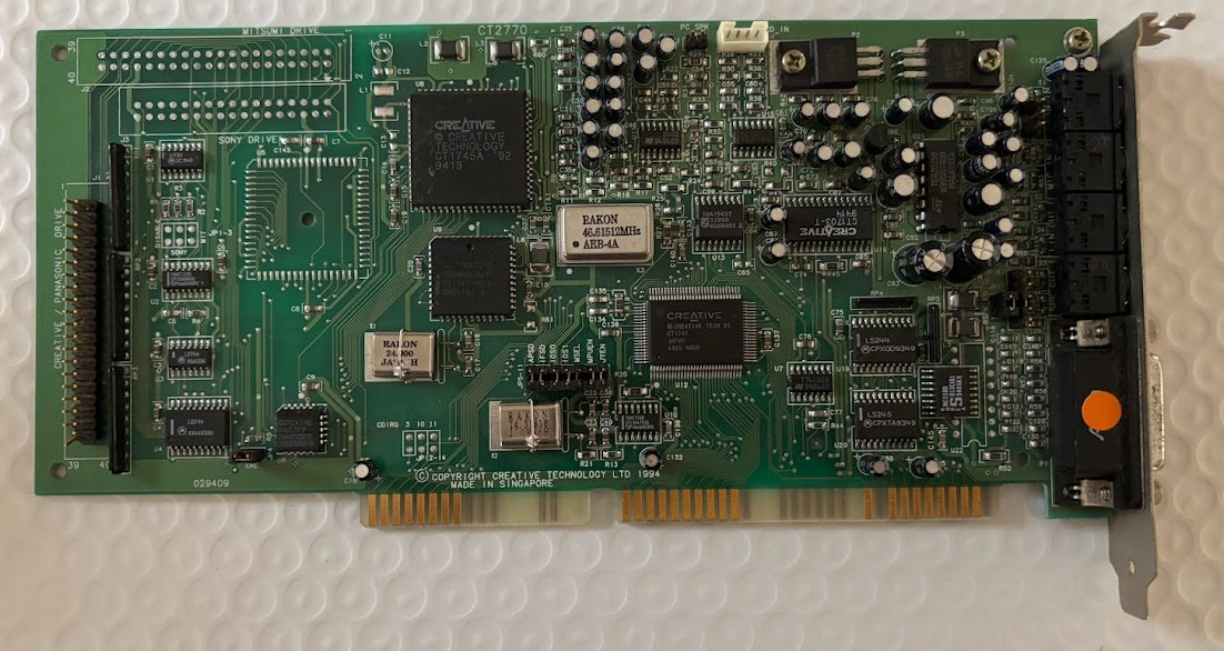 Creative Labs Sound Blaster 16 SB16 Value CT2770 vintage PC 16-bit ISA card