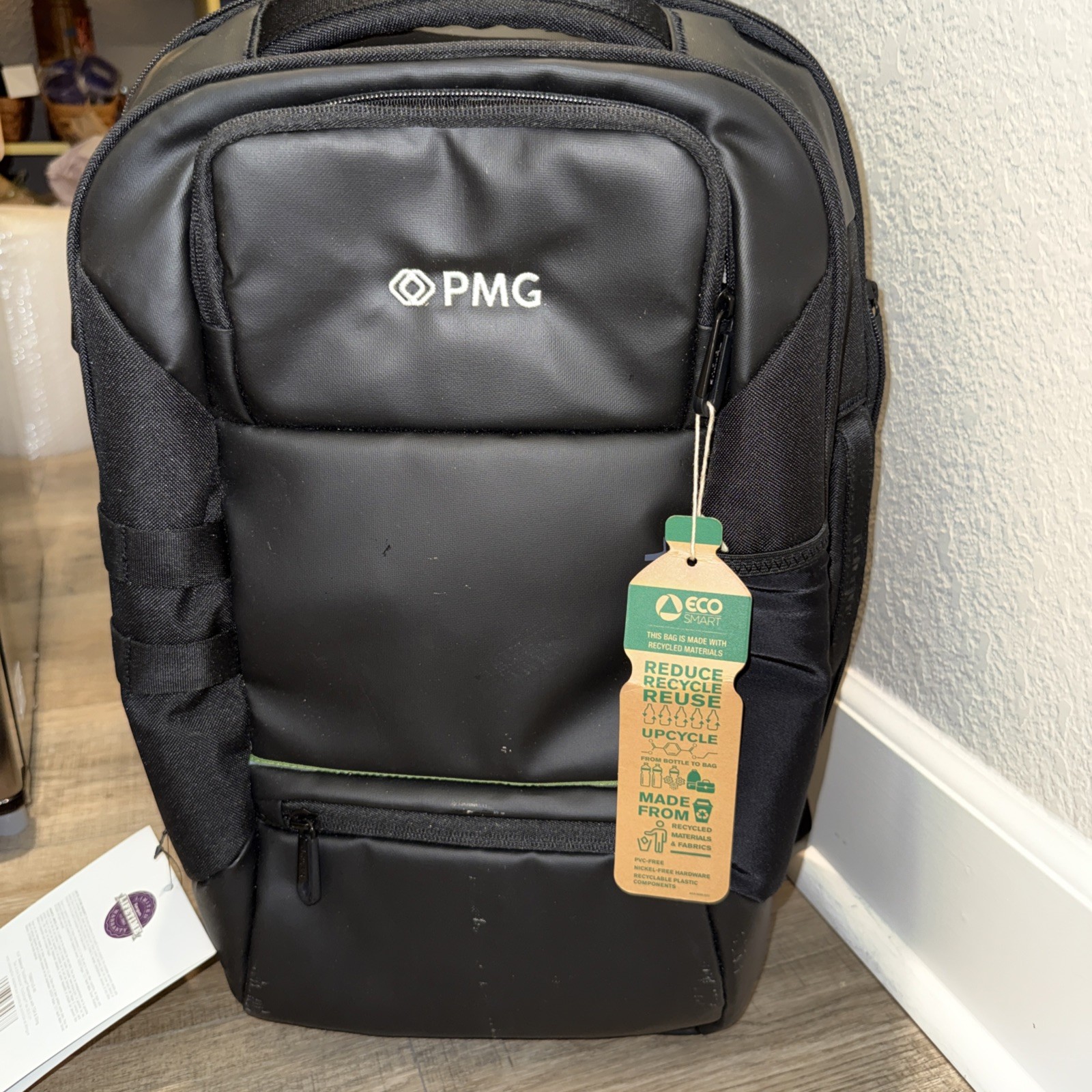Targus 15.6" Balance EcoSmart Checkpoint Friendly Backpack 24 Liter New Warranty