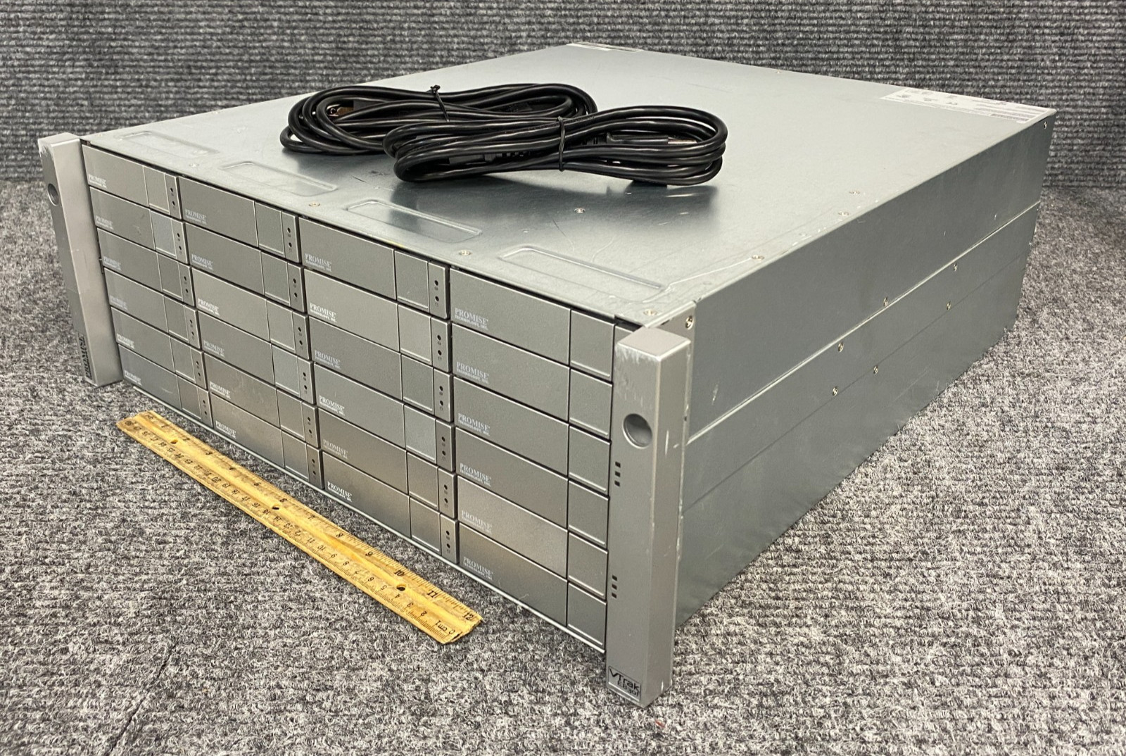 Promise VTrak E830f 4U 24-Bay Storage Array, No Drives/Controller Modules, 2 PSU
