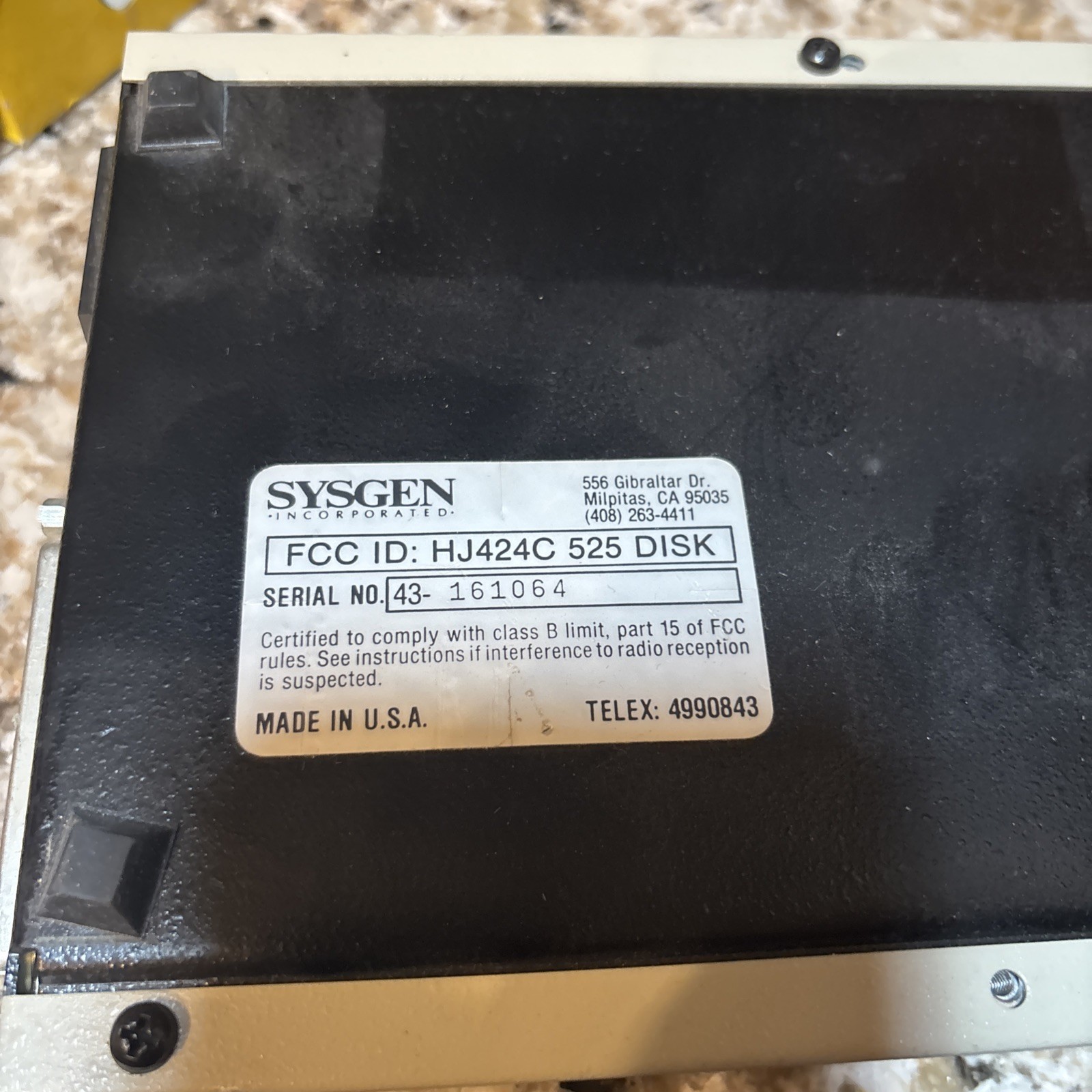 SYSGEN  FCC ID:HJ424C 525 Disk  SERIAL NO 43-161064 usa Untested