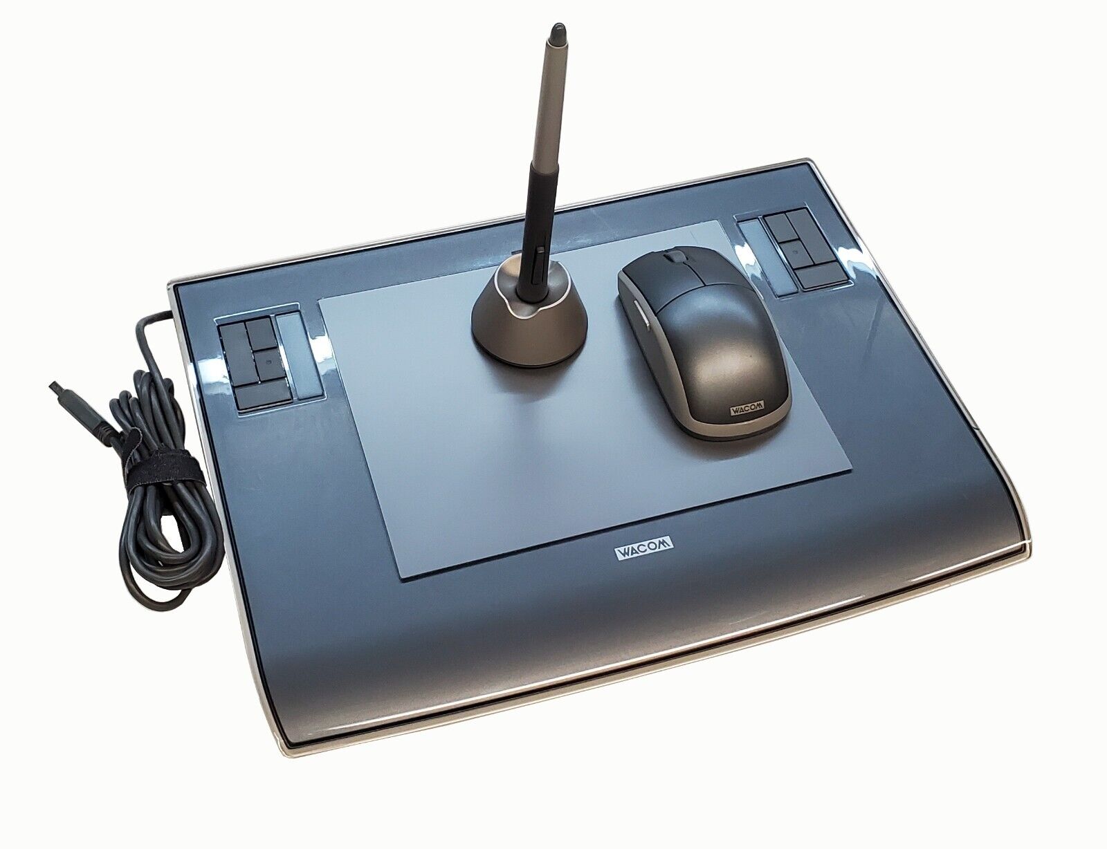 Wacom Intuos 3 PTZ-630 Graphics Tablet with Pen and Wireless Mouse 