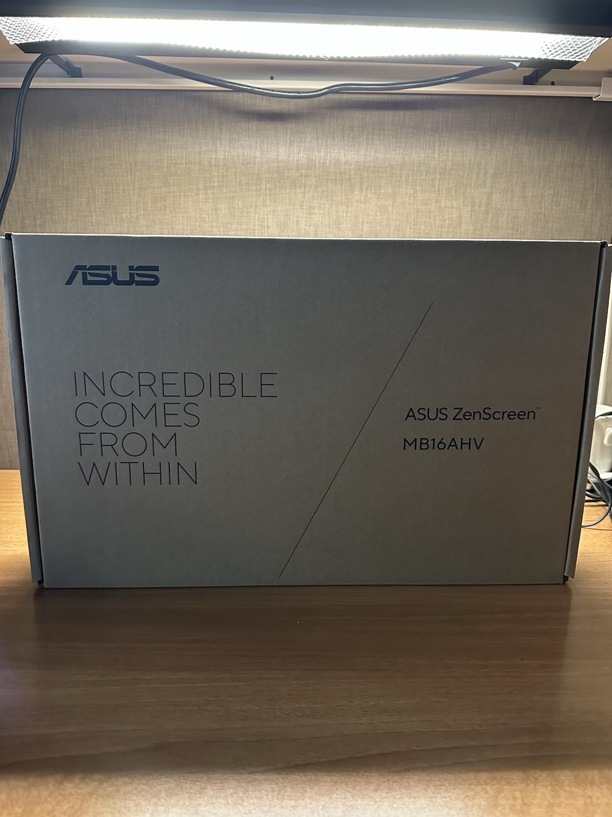 ASUS ZenScreen MB16AHV 15.6" Full HD IPS LED Portable Monitor (NEW in Box)