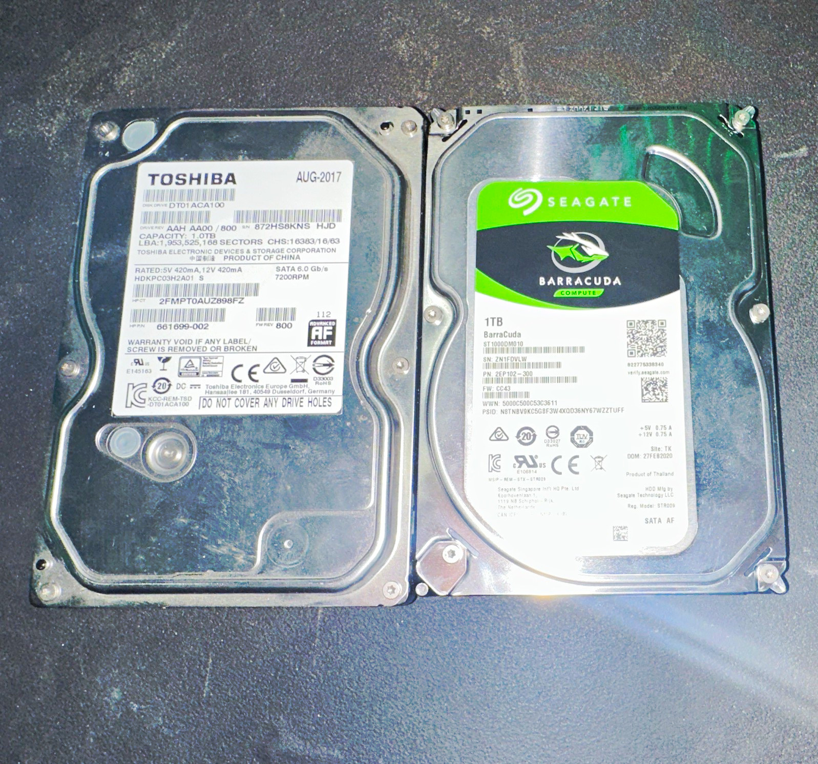 Toshiba/Seagate 2x 1TB 3.5" SATA III 7200RPM 64MB HDD DT01ACA100/ST1000DM010