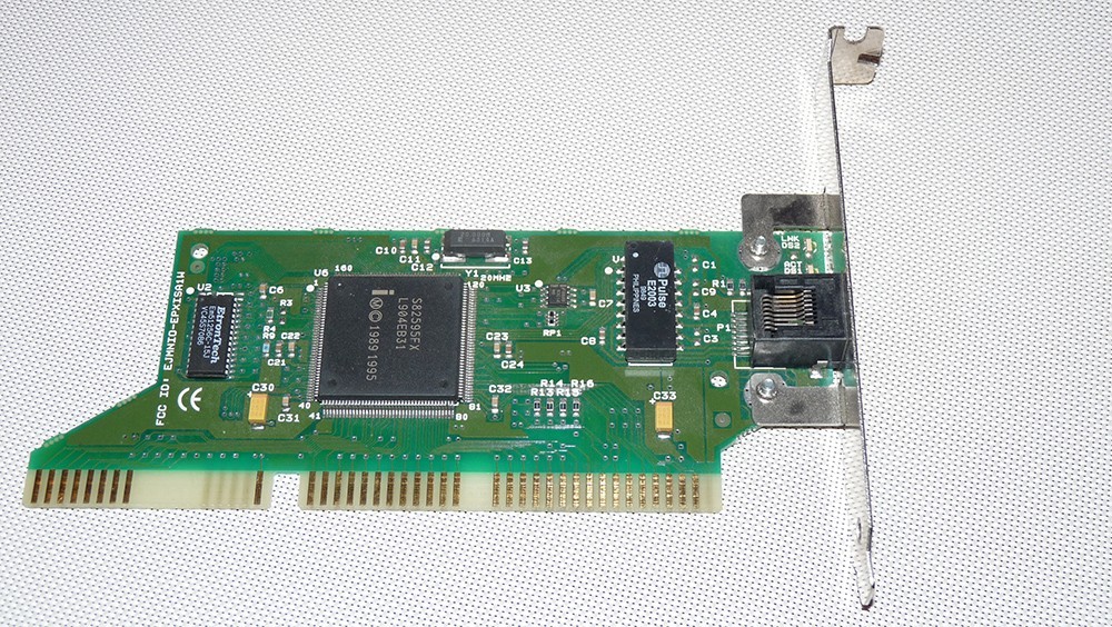 Vintage Intel EtherExpress PRO/10 16bit RJ45 ISA LAN Network Adapter Card