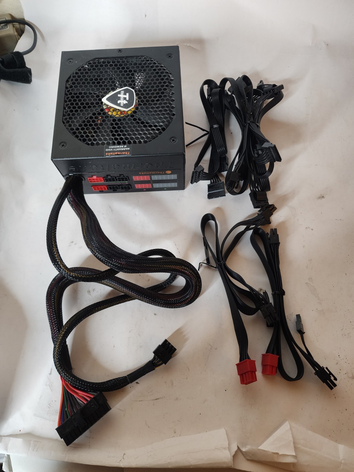 Thermaltake Smart M750W 750 Watts Modular Power Supply SP-750AH3CCB
