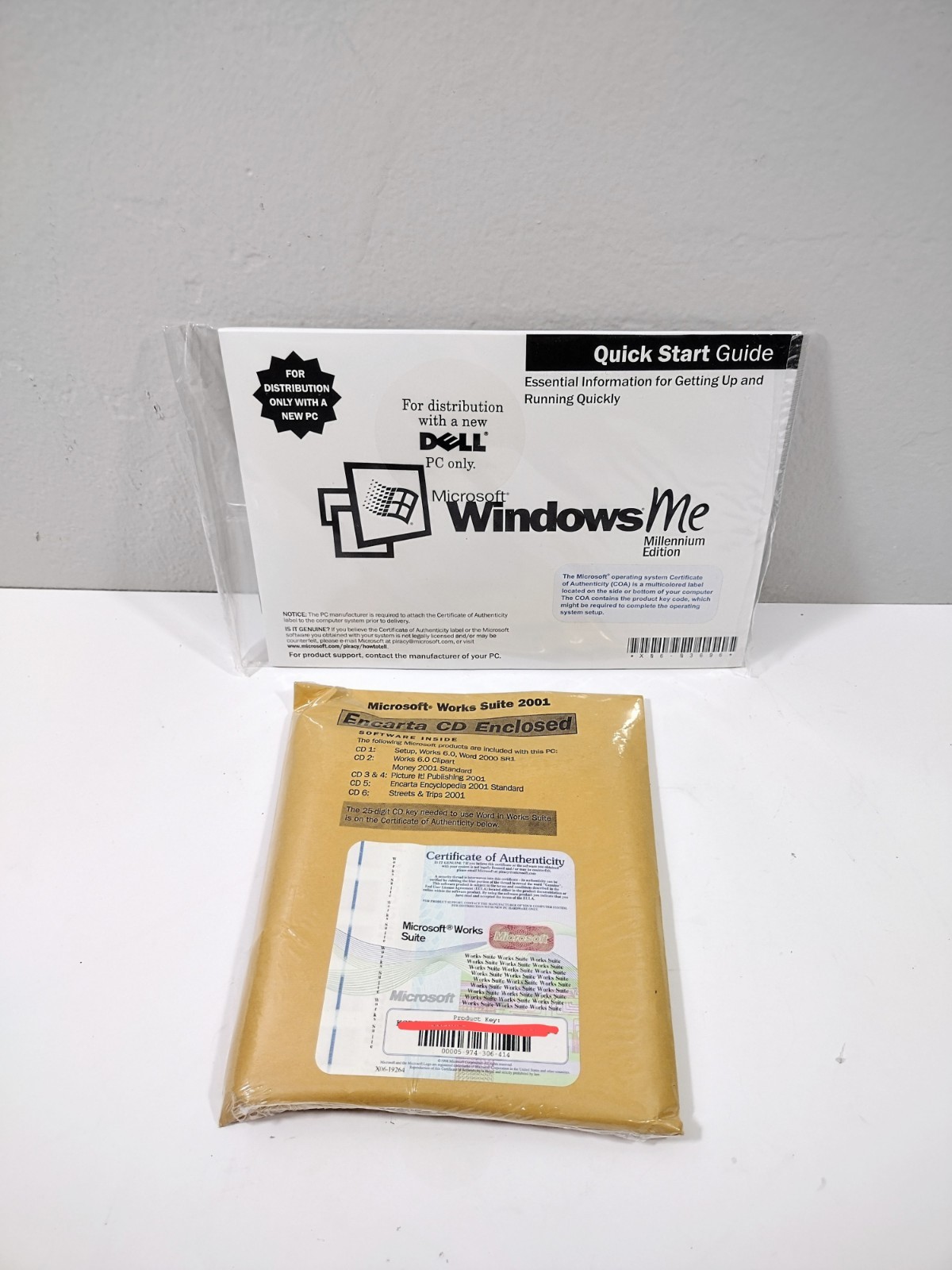 Windows Me Millennium Edition Disk and Manual Bundle w/ Works Suites 2001