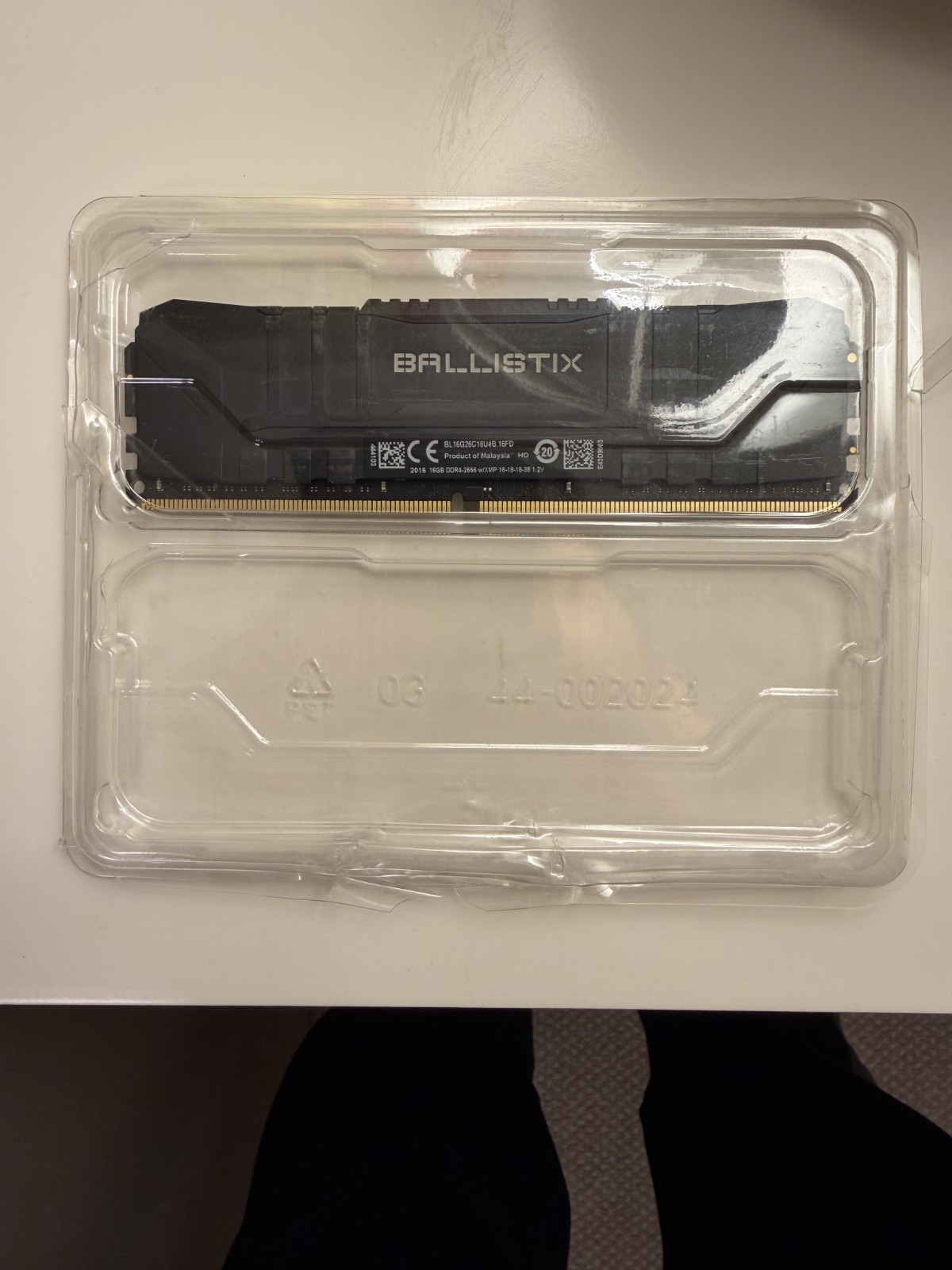Crucial Ballistix 16gig DDR4 Ram 2666 CL 16 Black