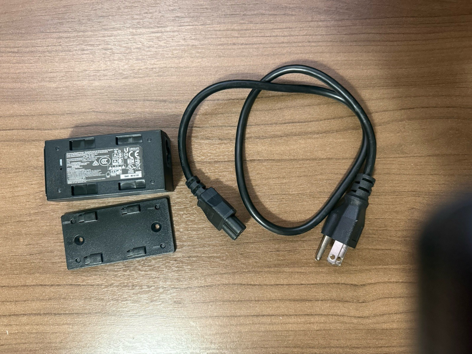 Genuine Ubiquiti GP-A240-050 Switching Mode Power Supply 24V 0.5A 12W PoE Used