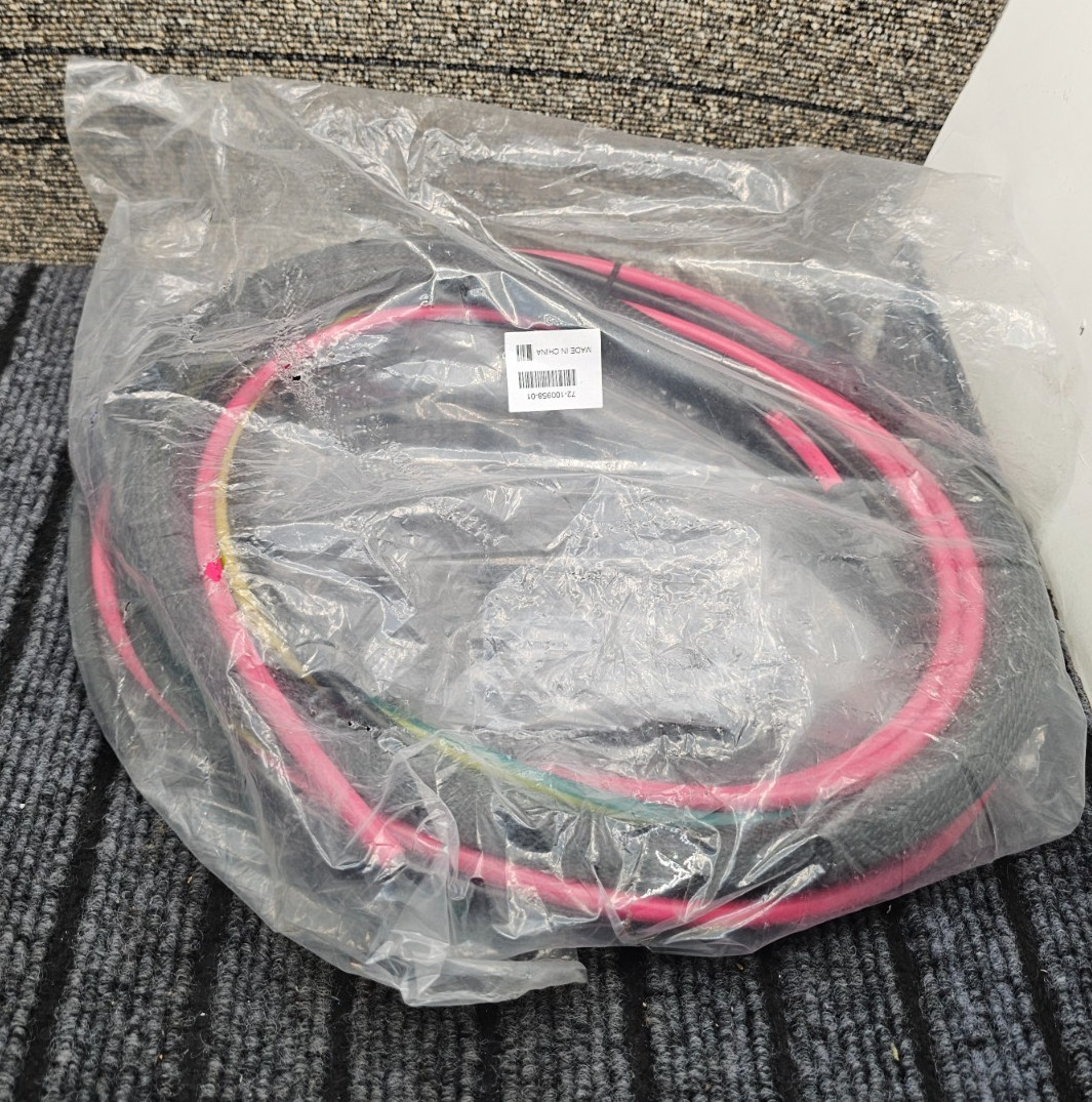 Cisco 72-100958-01 CAB-48DC-40A-8AWG  C-Series -48VDC PSU Power Cord, 8AWG, 40A