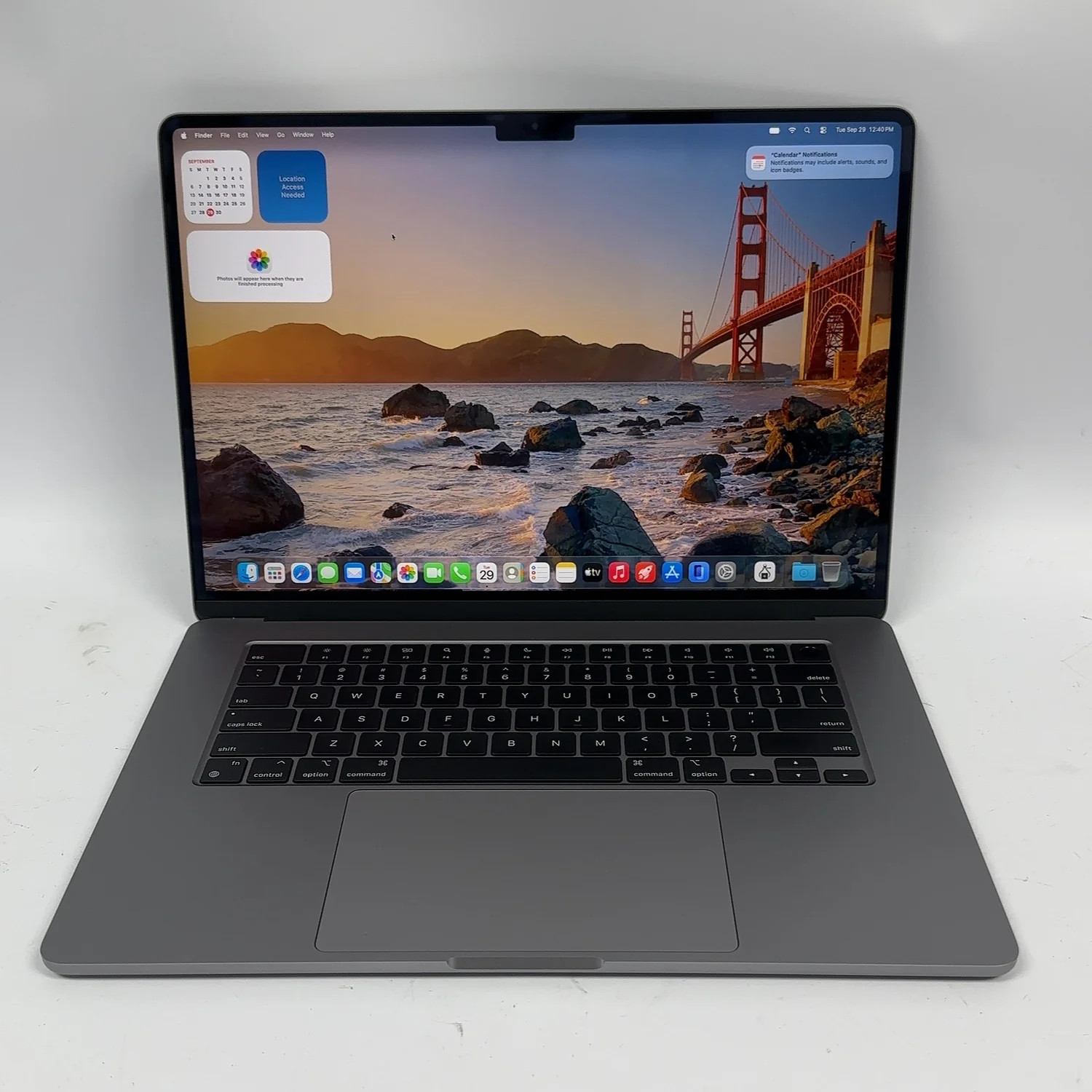 2024 Apple MacBook Air 15" M3 10C GPU 4.0GHz 8GB RAM 256GB SSD MRYM3LL/A