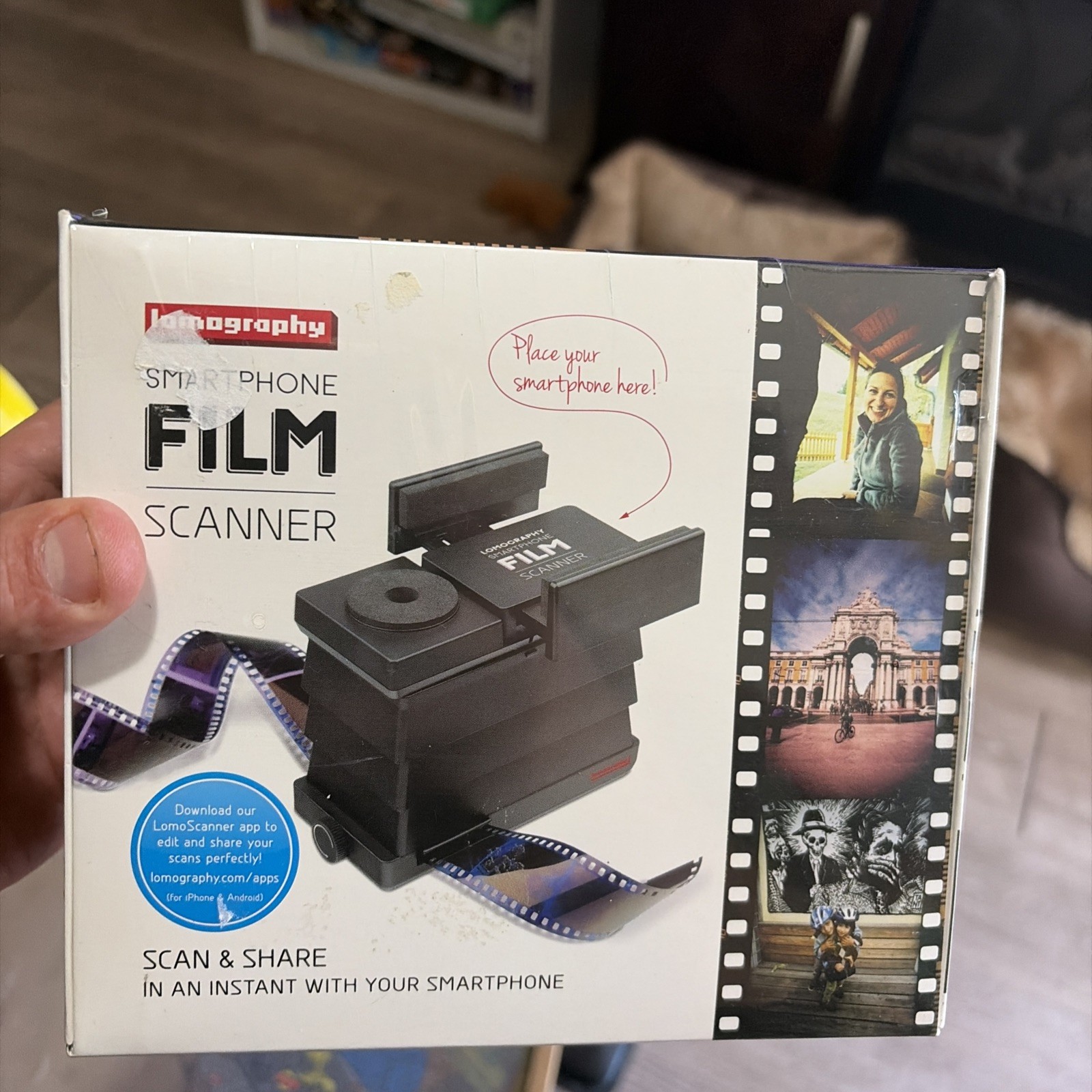 Lomography Smartphone Film Scanner - 35mm Photo Negative Digitalizer -