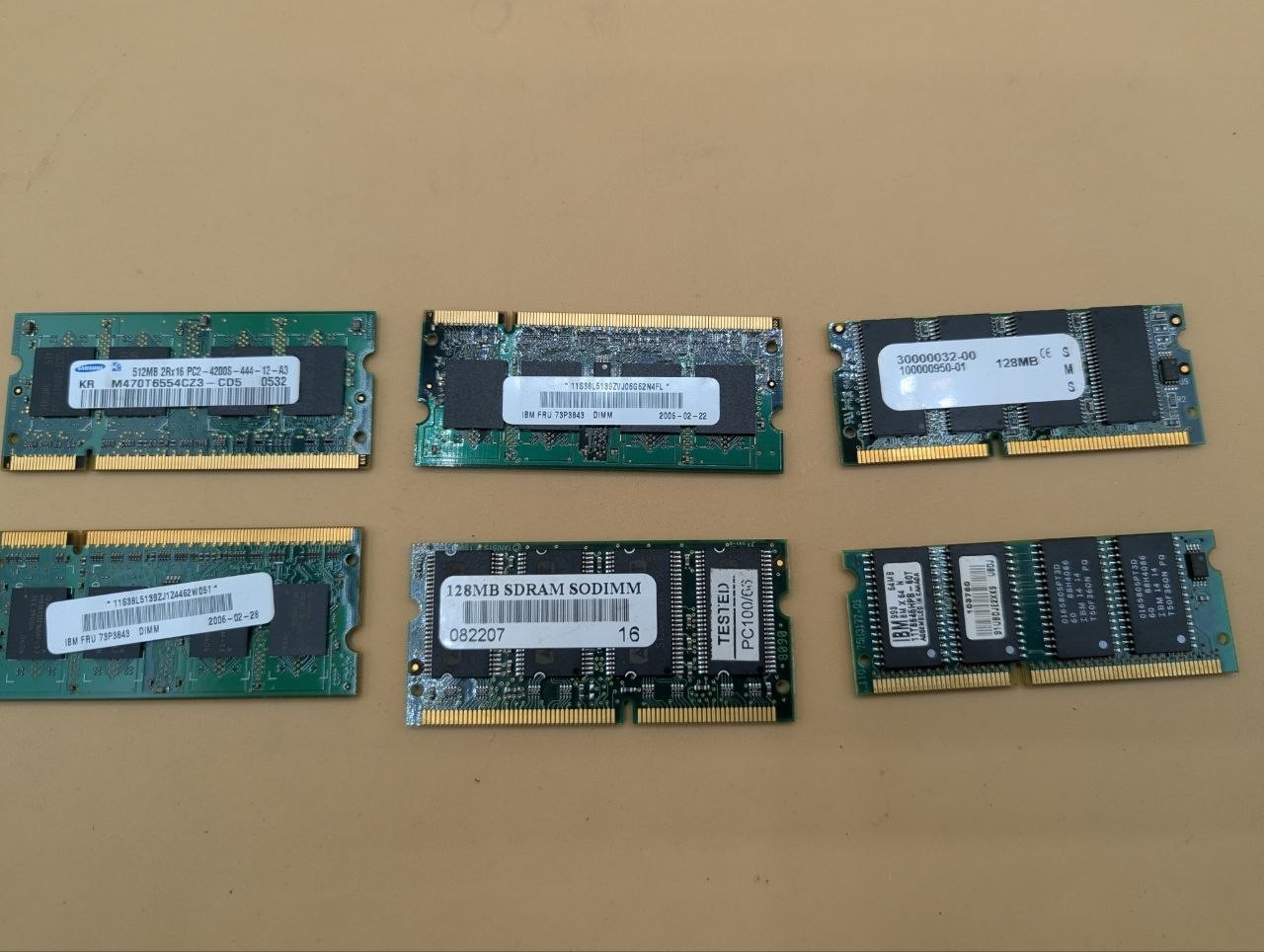 Lot 6 Vintage Laptop SO-DIMM RAM DDR2 512MB SDRAM 128MB IBM Samsung - RD92