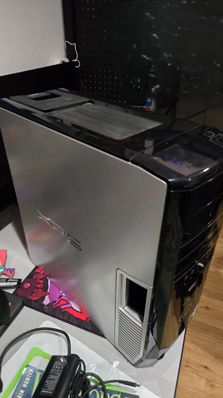 Dell XPS 420 Desktop-Intel Core 2 Quad CPU Q6600@2.40GHz/3GB/Win Vista/320GB HDD