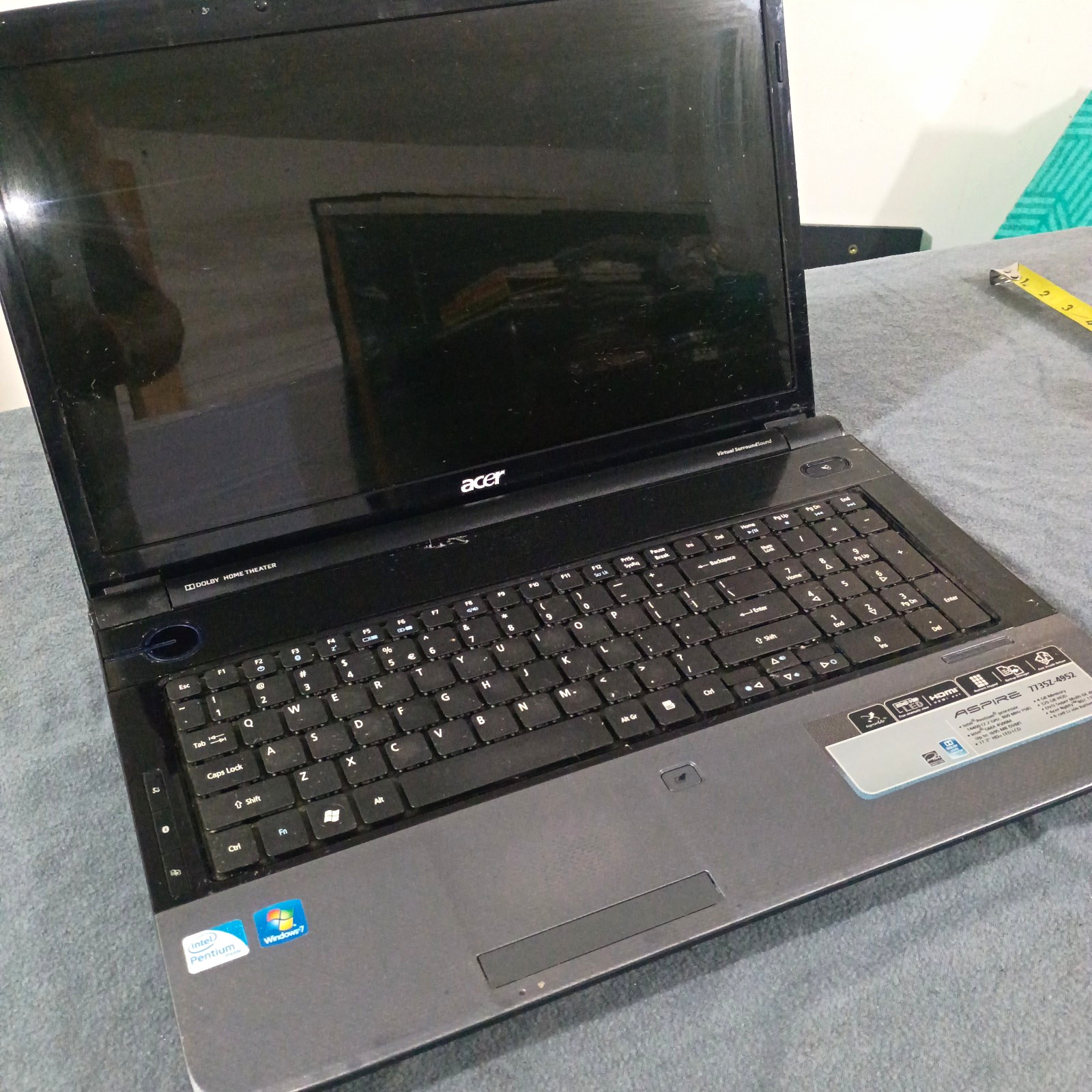 Acer Aspire 7735Z-4952 17.3" Pentium 2.20GHz 4GB 320GB HDD Win 7