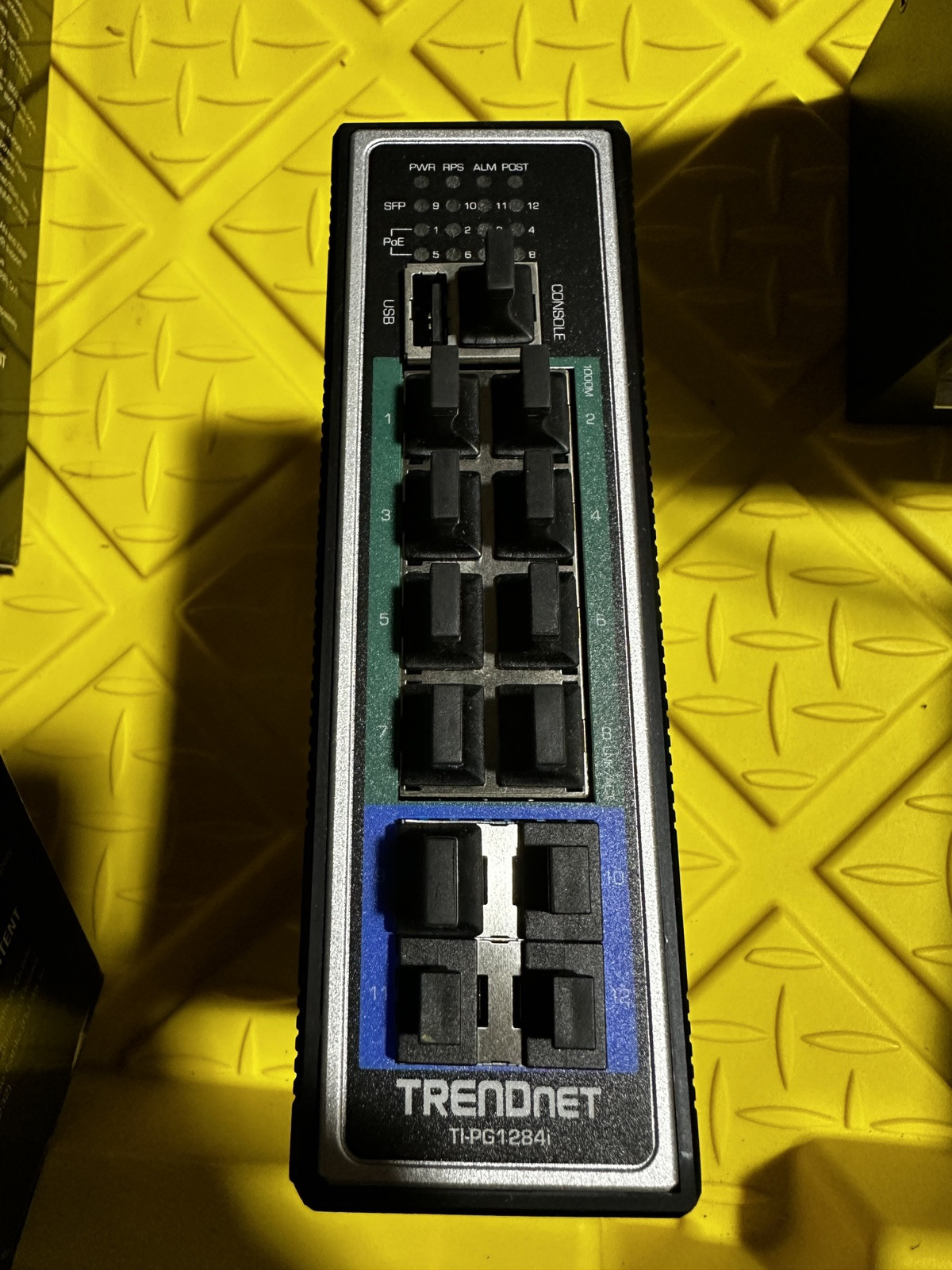 Trendnet 12-port Industrial  Poe Layer 2+ Managed Dinrail TI-PG1284i Switch V2.1