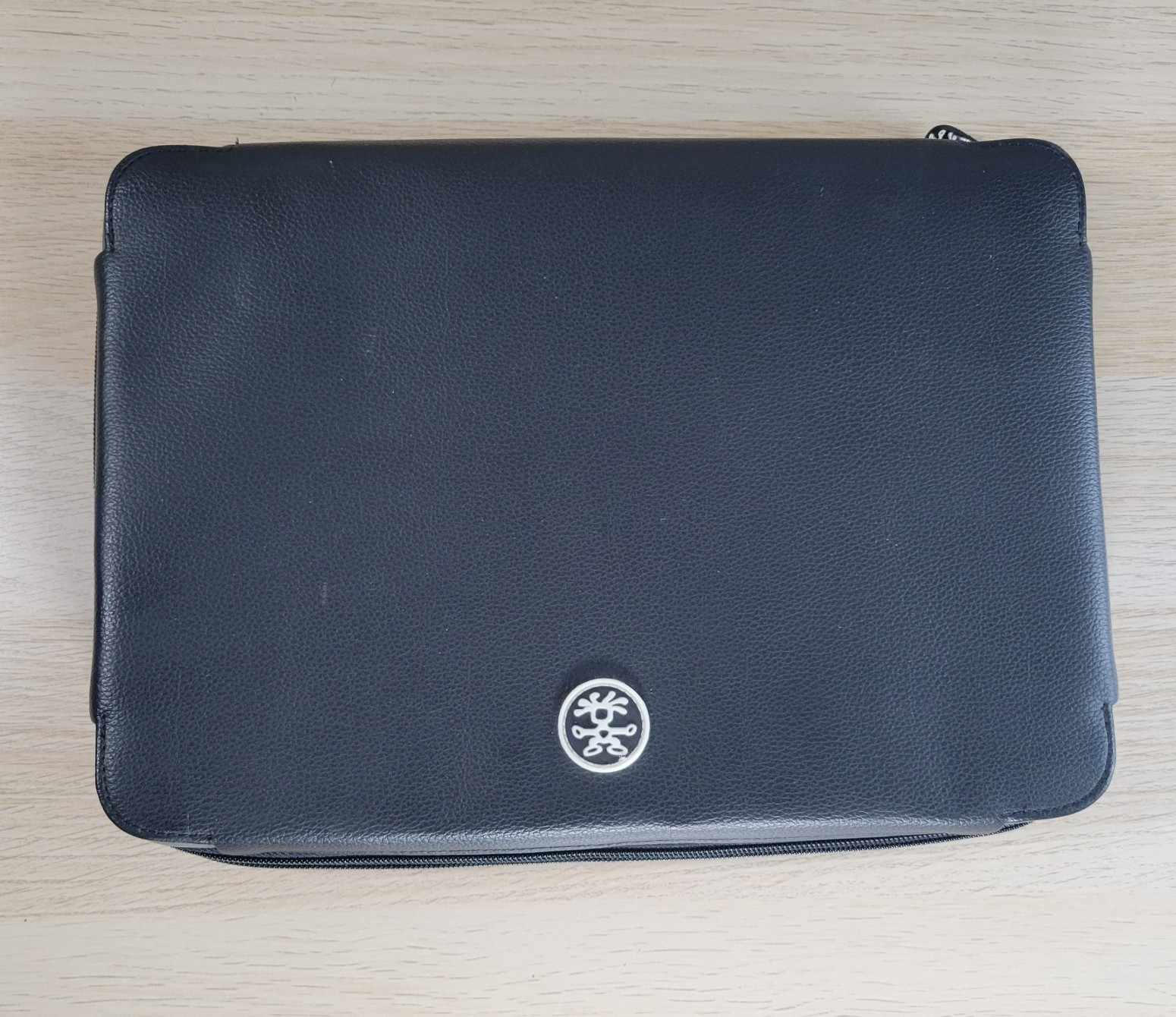 Crumpler The School Hymn Laptop Carry Hard Case Leather Black 13" Zip Around Bag