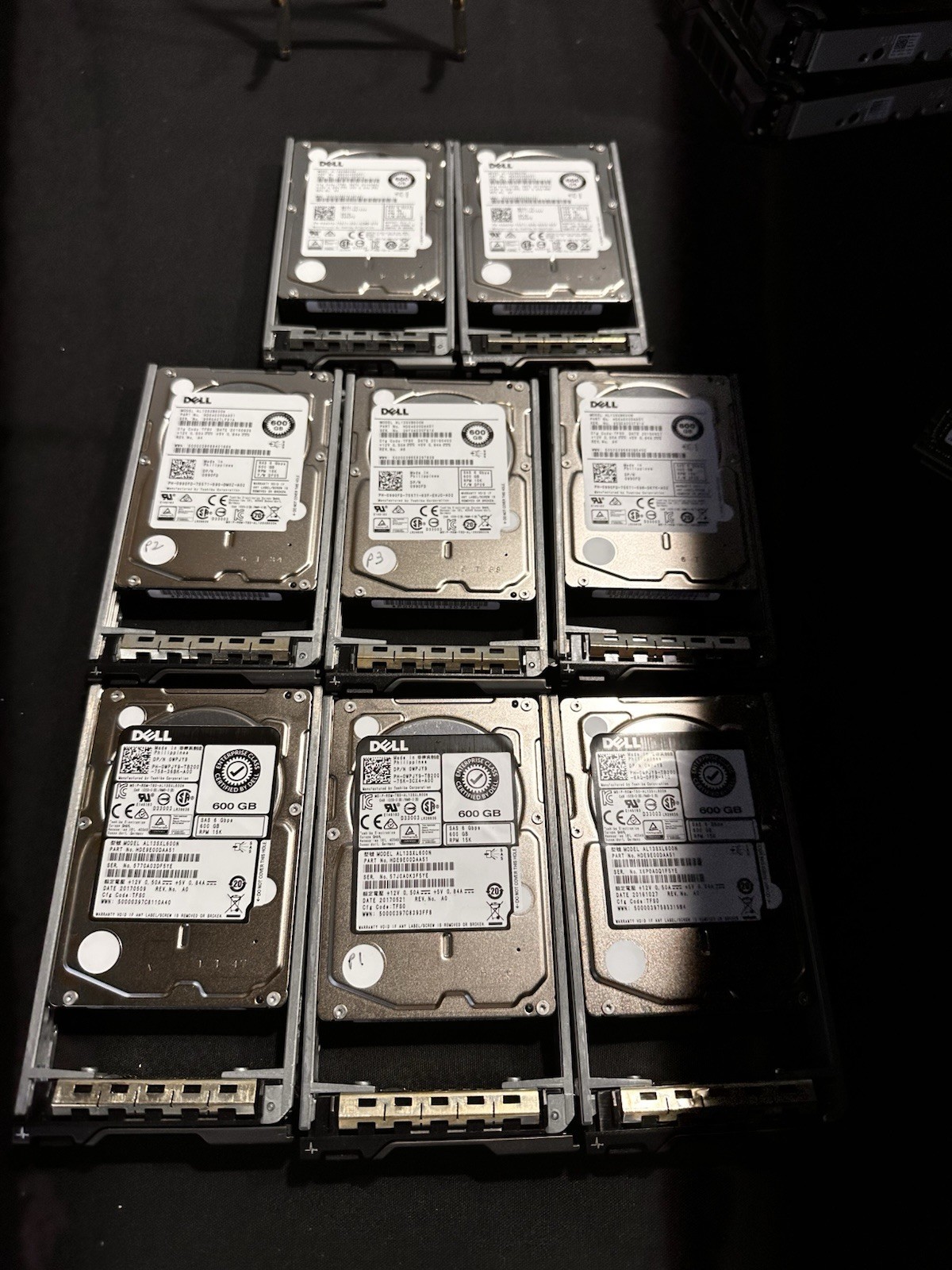 Lot Of 8 Pcs Dell 600GB 15K SAS 6Gb/s 2.5” Drives with candy .