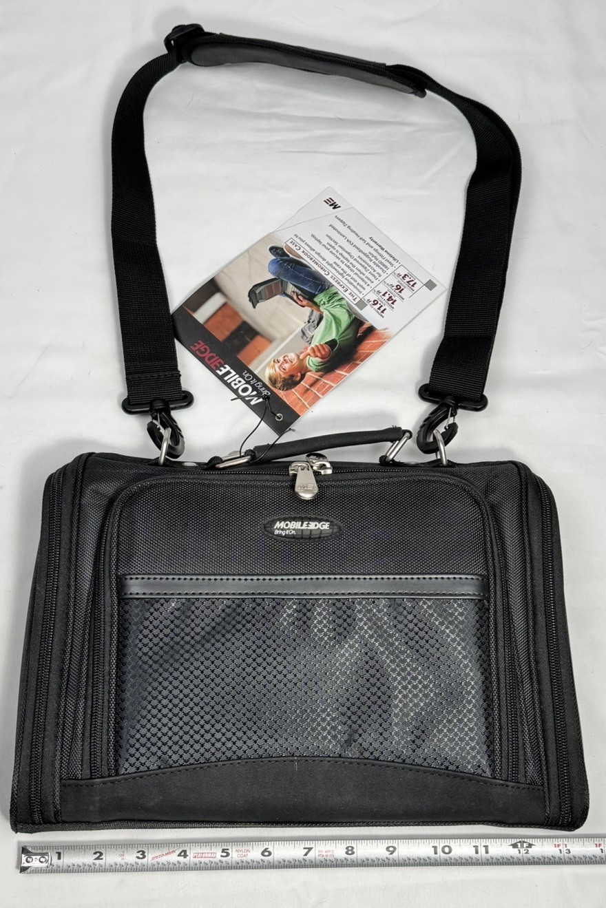Mobile Edge Express 2.0 Chromebook Case 11.6" Black MEEN211 NWT Shoulder Bag