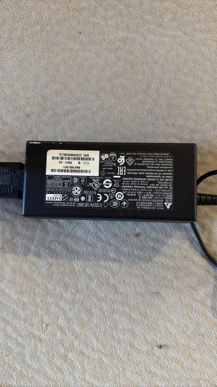 Delta Electronics AC Adapter ADP-30JH B 19V 1.58A 30W Charger OEM