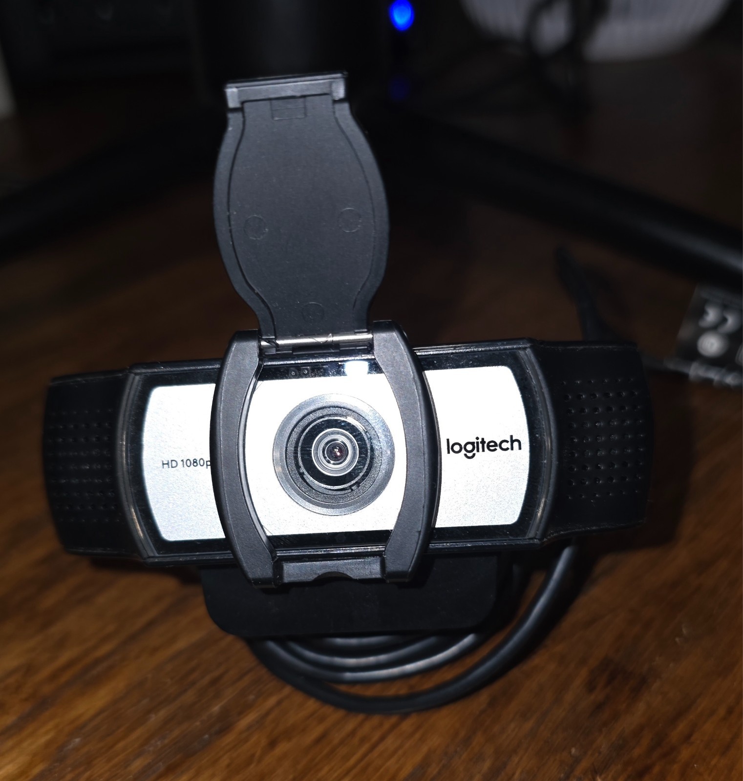 GENUINE Logitech C930e V-U0031 1080p Full HD 90-Degree Extended View USB WebCam 