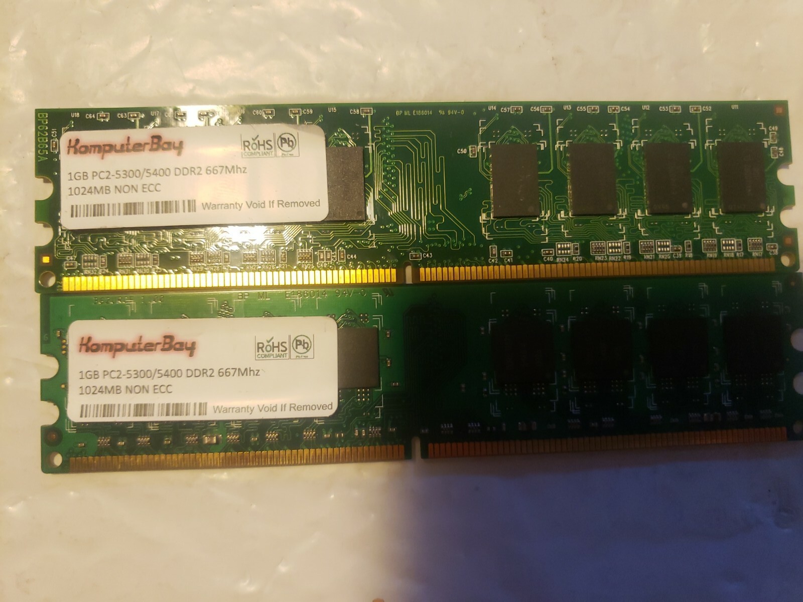 Komputer Bay 1GB DDR2 667MHz PC2-5300/5400 DIMM Desktop Memory