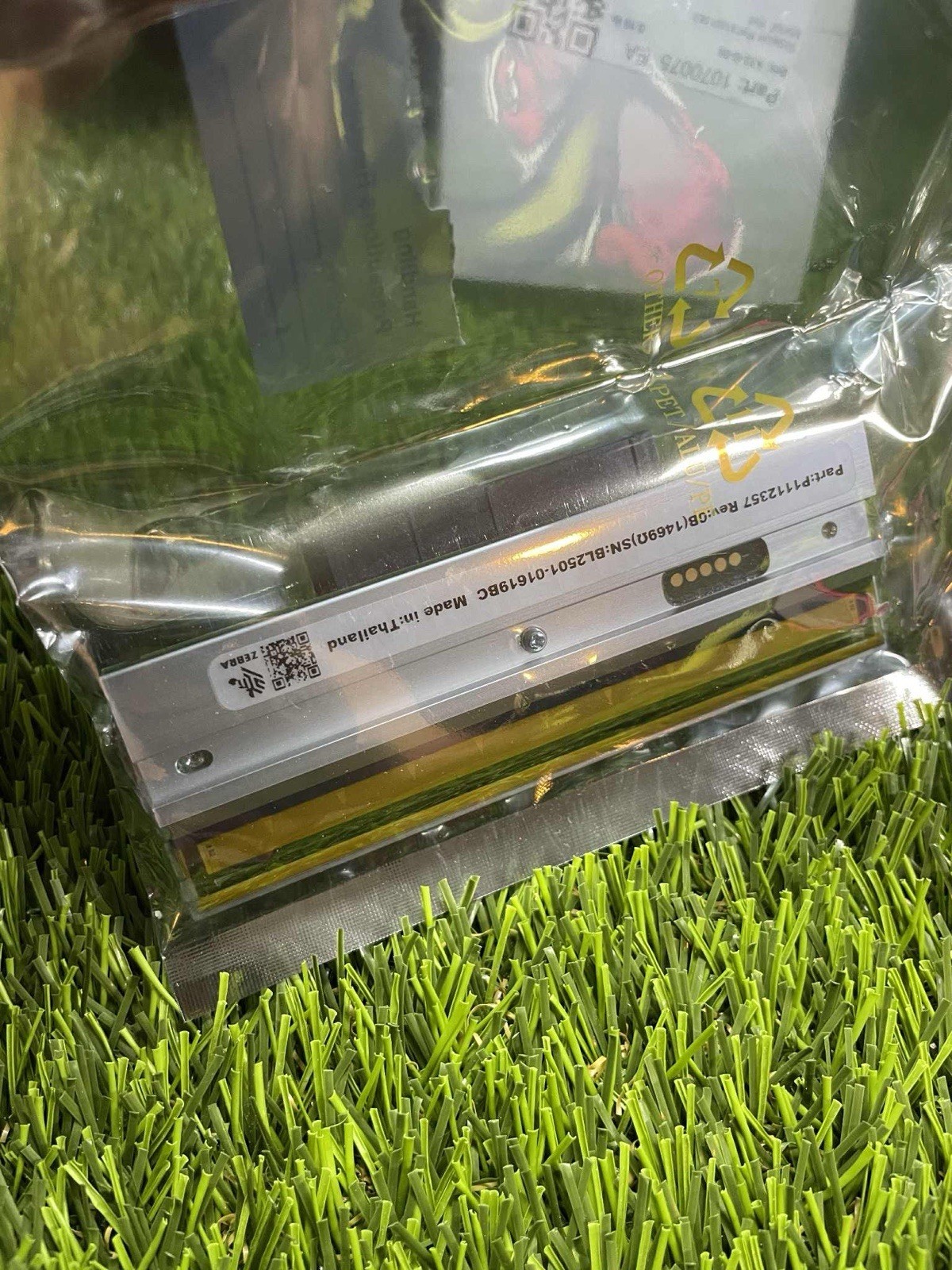 Zebra P1112750010 Printhead 300 DPI ZT511  Open Box  packaging Unused Ge G2U