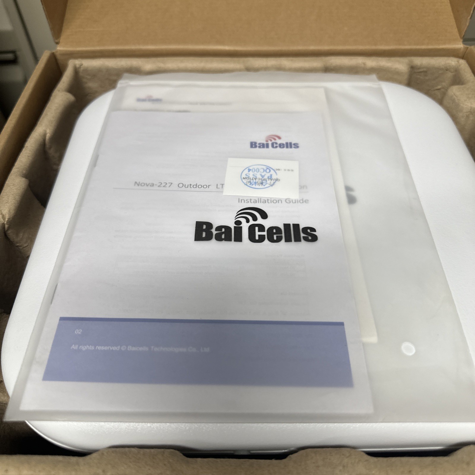 Baicells Nova227 2x250mW Outdoor LTE TDD Base Station 