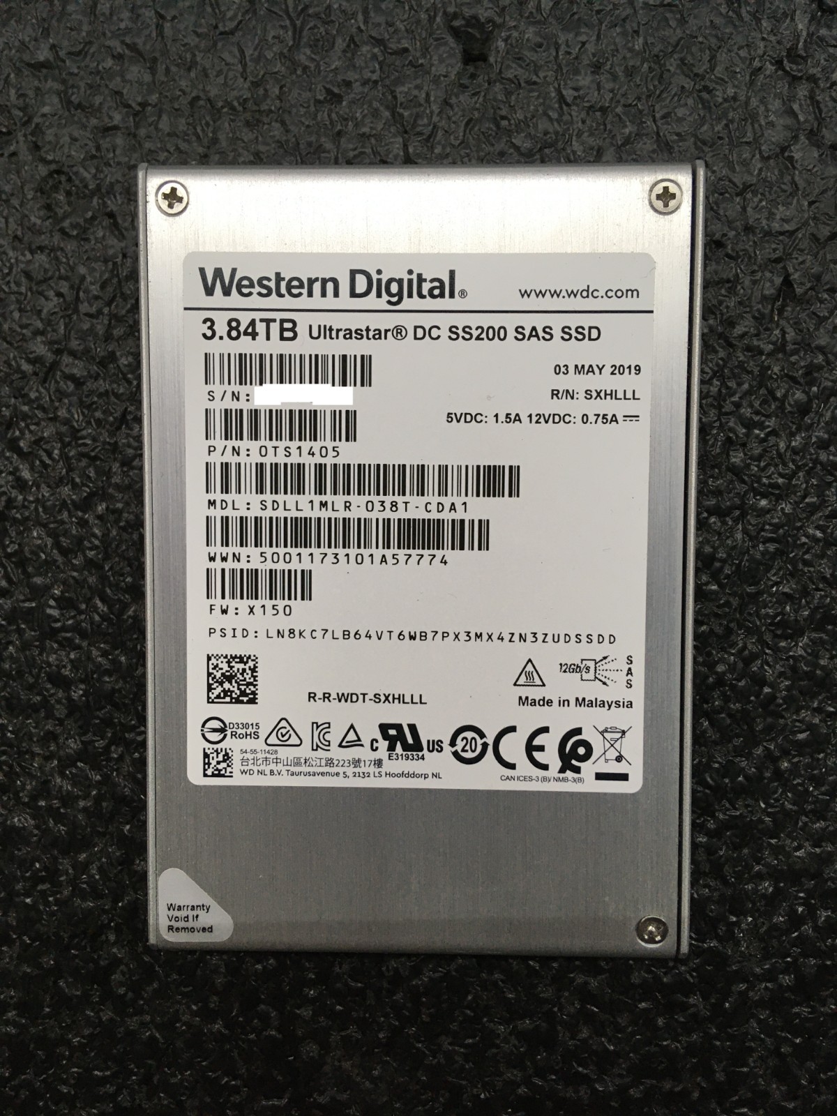 WD Ultrastar  DC SS200 3.84TB   2.5"  SAS  SSD
