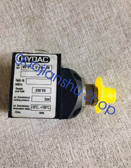 1PCS NEW HYDAC VD 5 LZ.1/-V-AV Pressure sensor Fast delivery Via DHL/Fedex