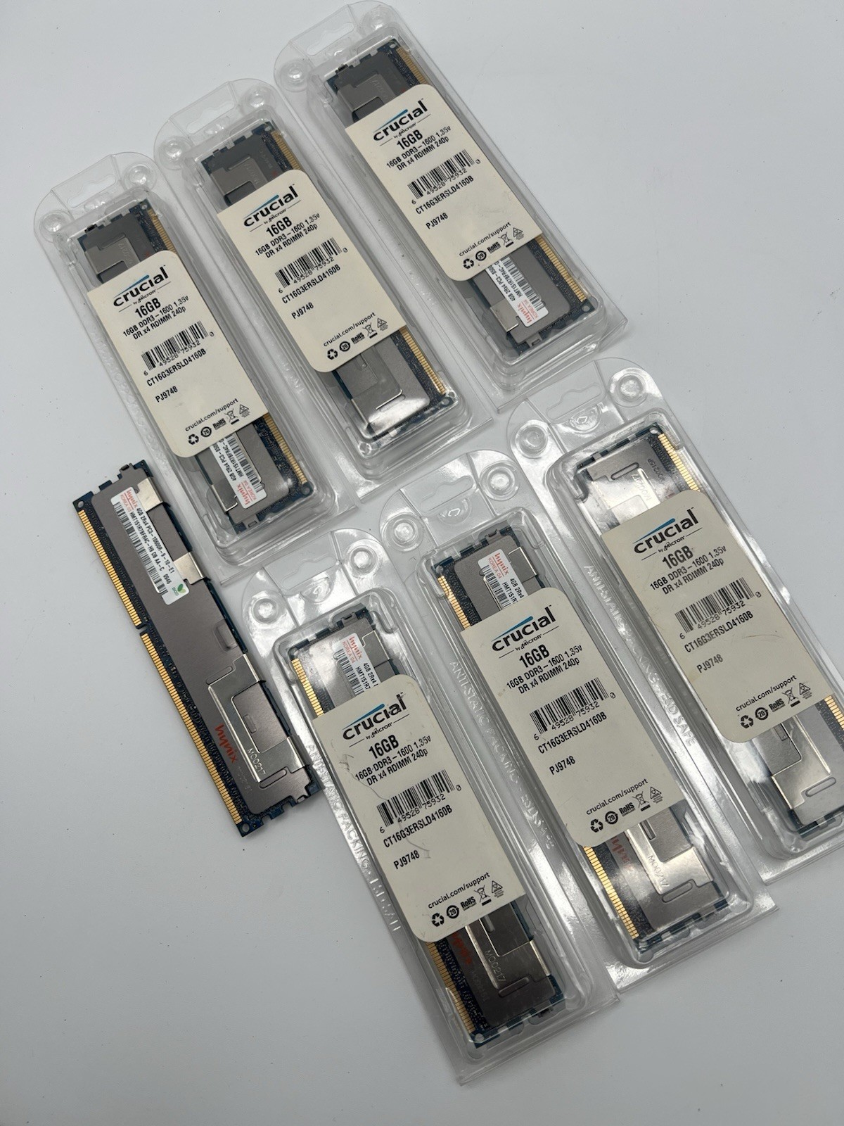 Lot of 7x 4GB (28GB) Hynix HMT151R78FR4C-H9 PC3-10600R Server Memory Module