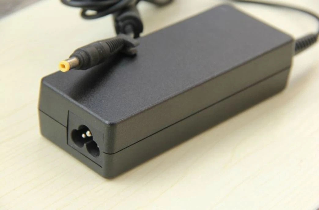 NEW HP T510 Flexible Thin Client 19V 65W AC Power Adapter 587303-001 586992-001