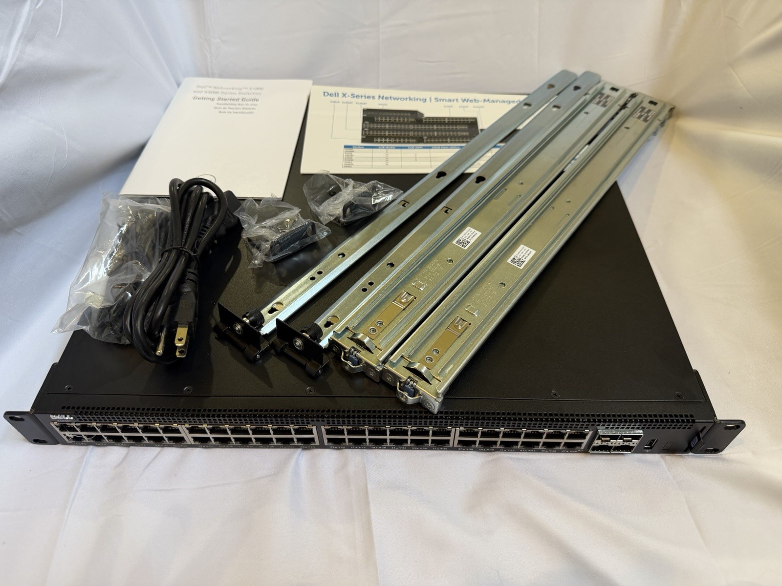 Dell X1052P 48+4SFP+ PoE Managed Ethernet Network Switch w/rail kit