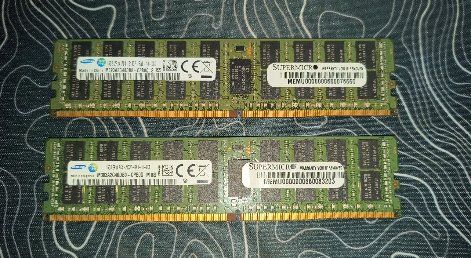 Samsung 32GB 2x16 M393A2G40DB0-CPB2Q Server RAM