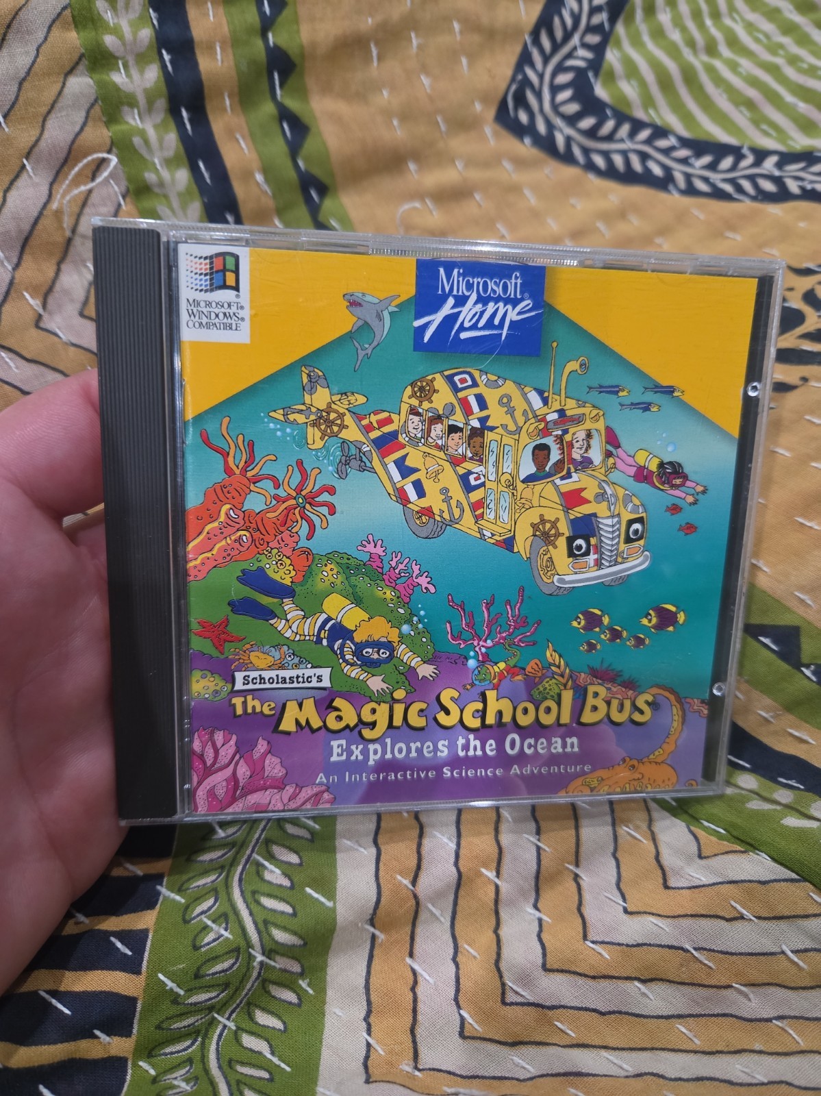 Scholastic's The Magic School Bus Explores the Ocean Microsoft CD ROM 1996