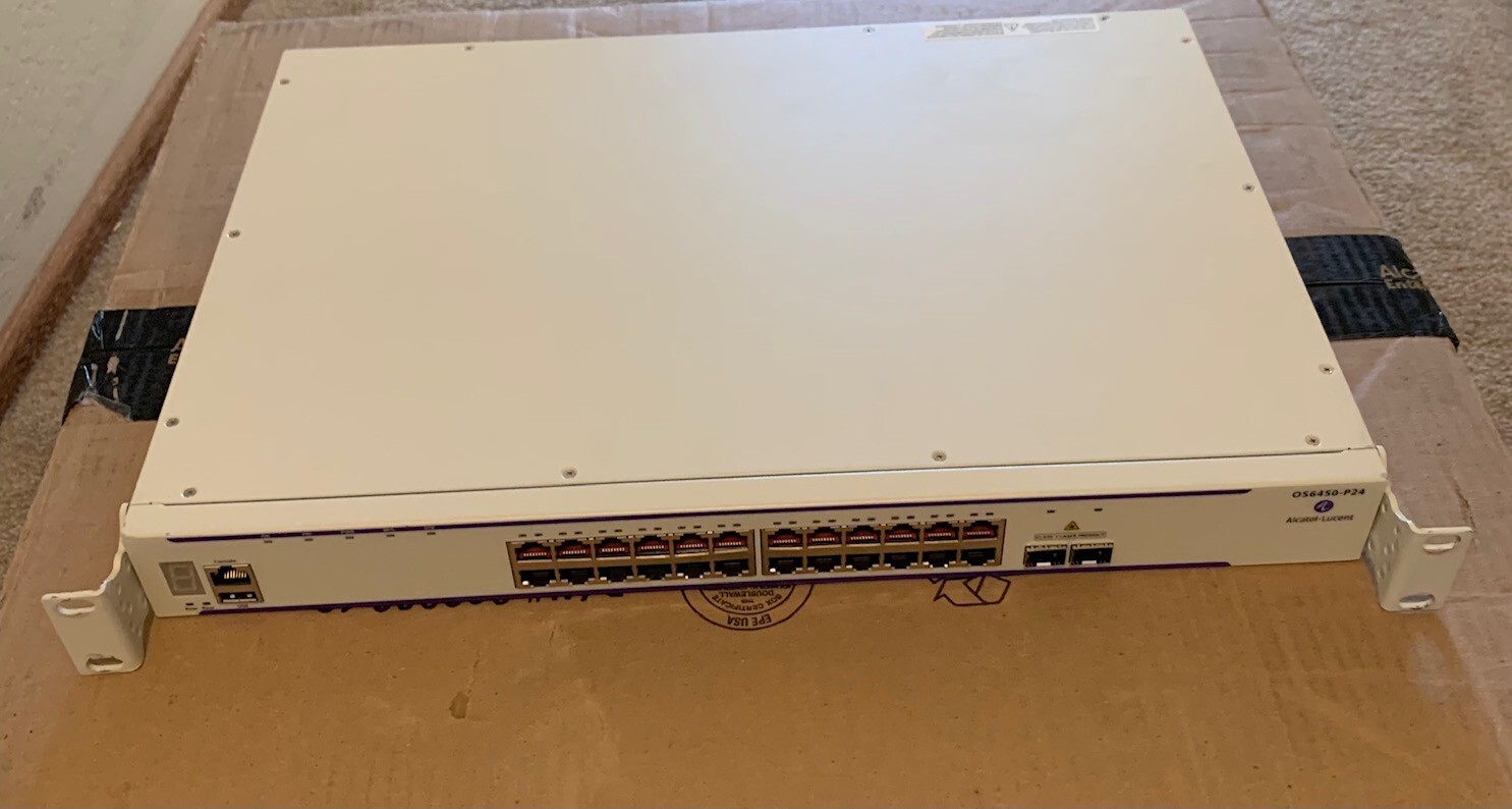 Alcatel-Lucent OS6450-P24 24-Port PoE+ Gigabit Network Switch + OS6450-XNI-U2