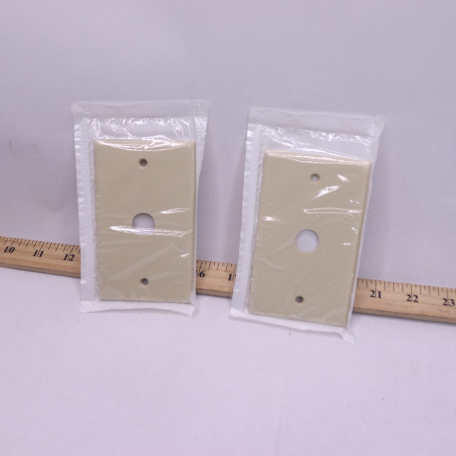 (2-Pk) Leviton Telephone/Cable Wall Plate Standard Size Thermoset Ivory 1-Gang .