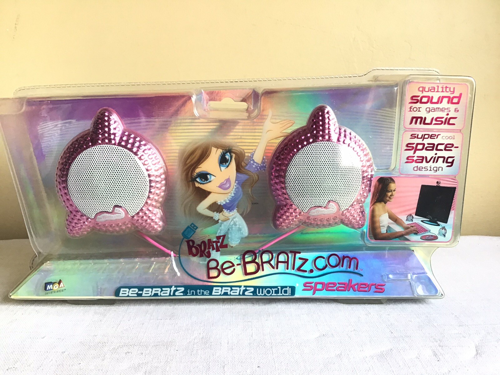 New Pink MGA Entertainment Bratz Franchise Be Bratz Desktop Computer Speakers