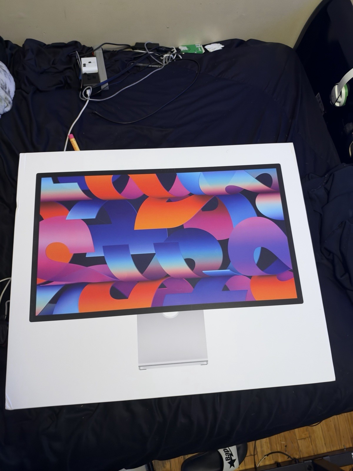Apple Studio Display 27” 5K Retina A3350 MFEX4LL/A New Sealed Standard Glass