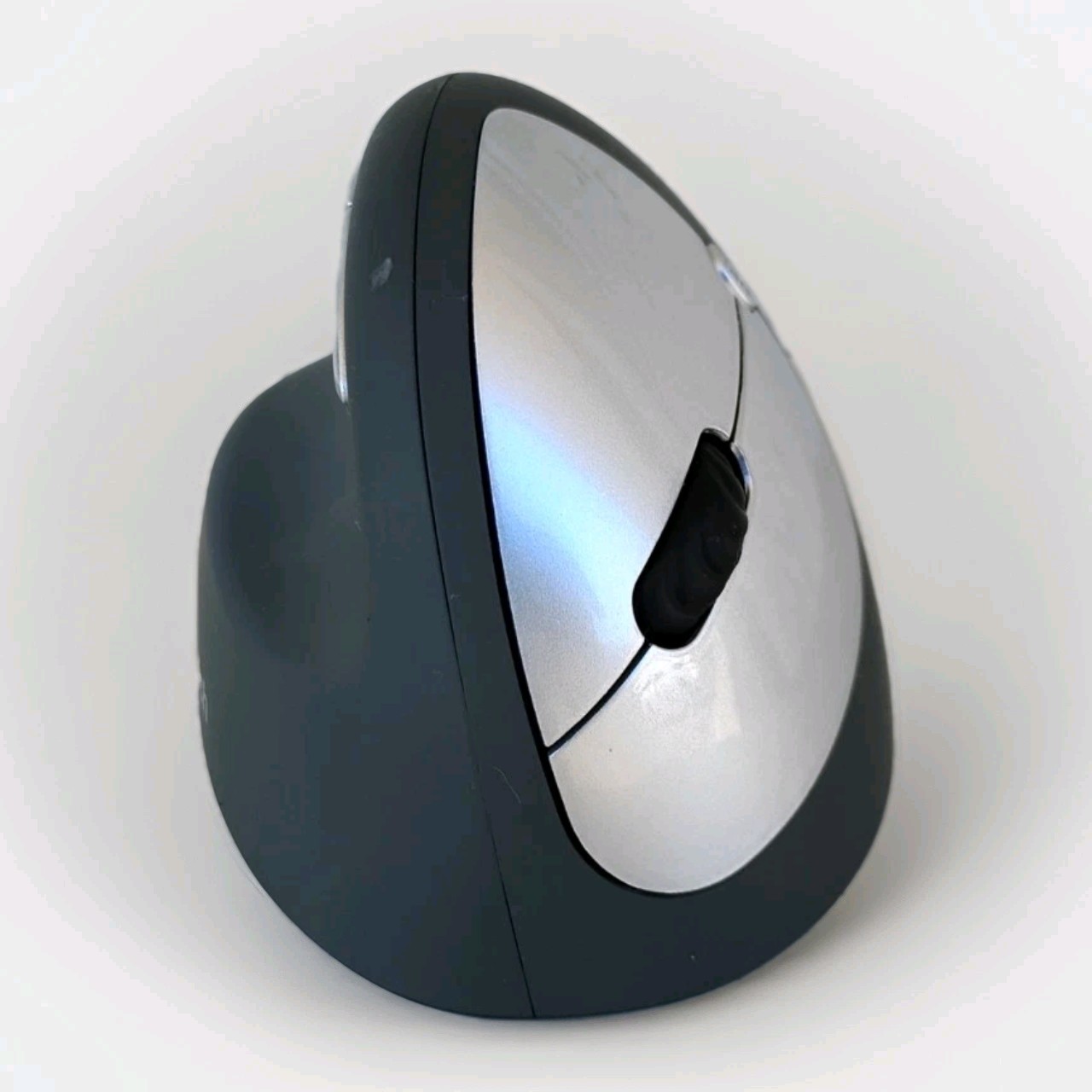 Goldtouch Left-Handed Semi-Vertical MOUSE – Wireless KOV-GSV-LMW -NO DONGLE