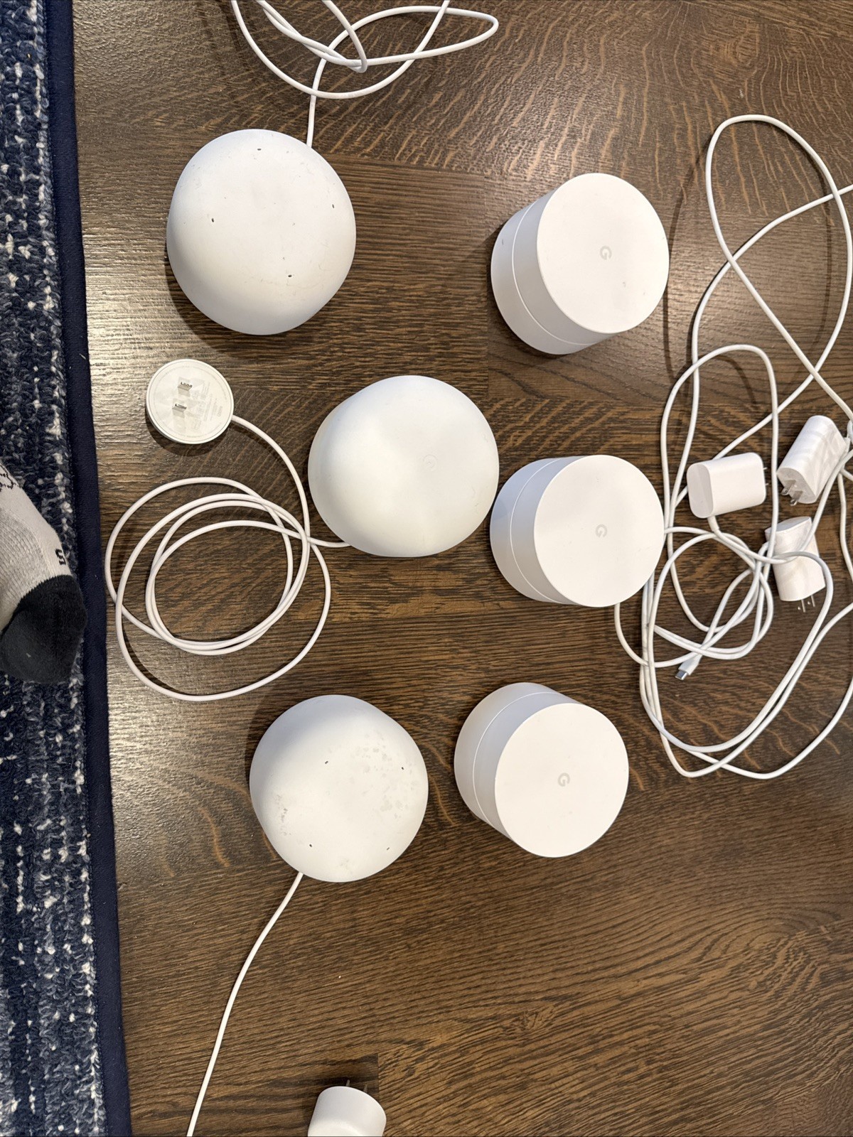 Google Nest H2D White Wireless Mesh WiFi (Router and 5 Mesh Points) 2 new 3 old
