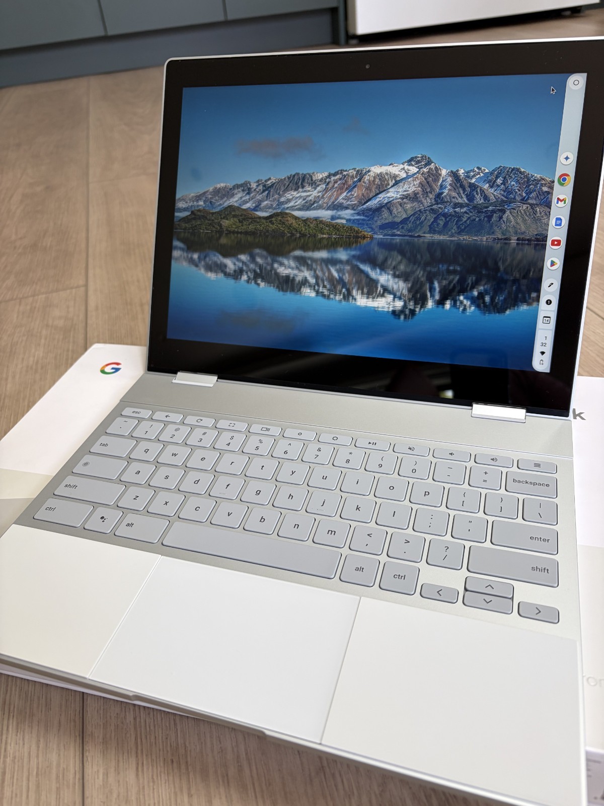 Mint Google Pixelbook 512GB SSD Intel Core i7 16GB 97% Battery 12 Cycle Count