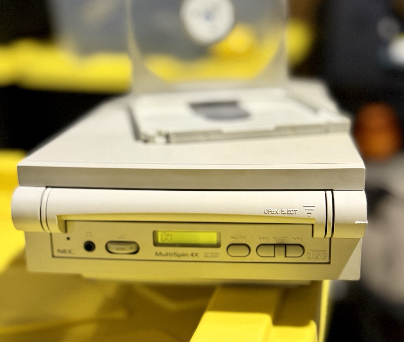 NEC MultiSpin 4X CDR-601 External SCSI CD-ROM 1995 w/Caddy Audio Tested