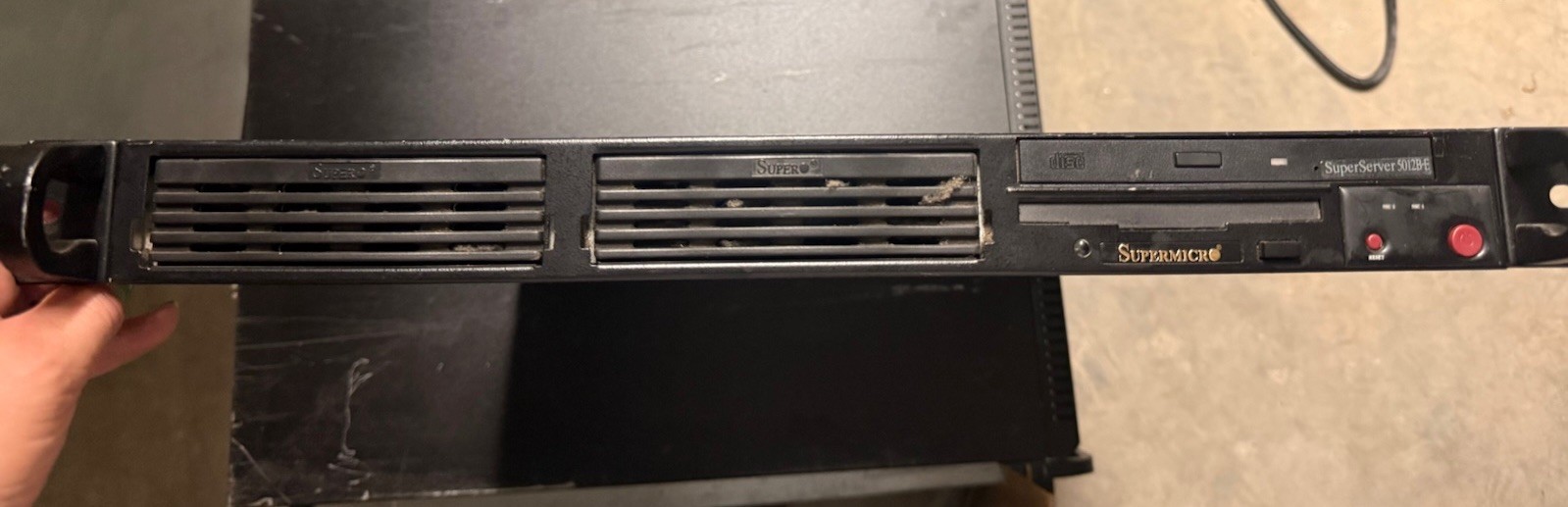 Supermicro SuperServer 5012B-E 1U Server Intel Xeon 2.40GHz 1GB DDR RAID