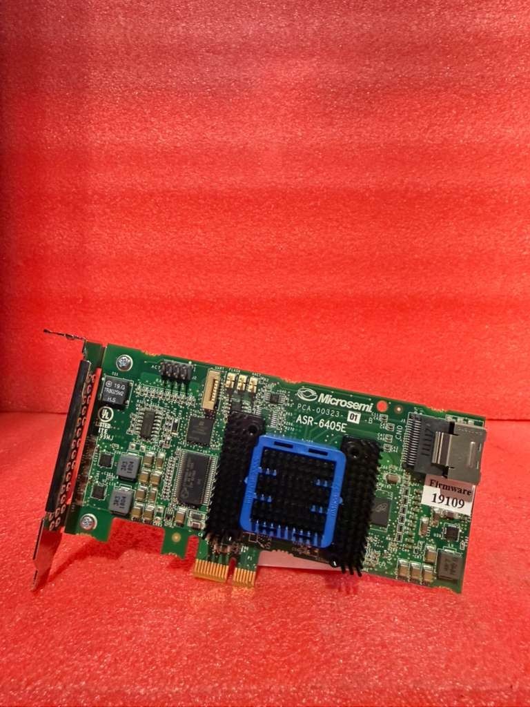 Adaptec ASR-6405E 128MB 4-Port SAS/SATA 6Gb/s RAID PCIe ASR-6405E/128MB