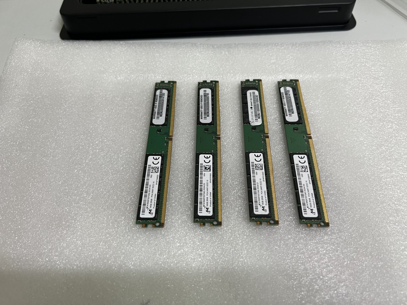 Micron 16GB MTA18ADF2G72PZ-2G3A1ZI 1Rx4 VLP 2400T RDIMM Server RAM (Lot of 2)